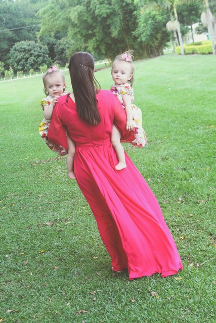 Mãe & Filhas Gemeas