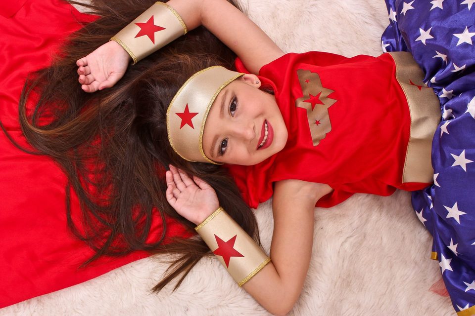 Yasmim - Mulher Maravilha