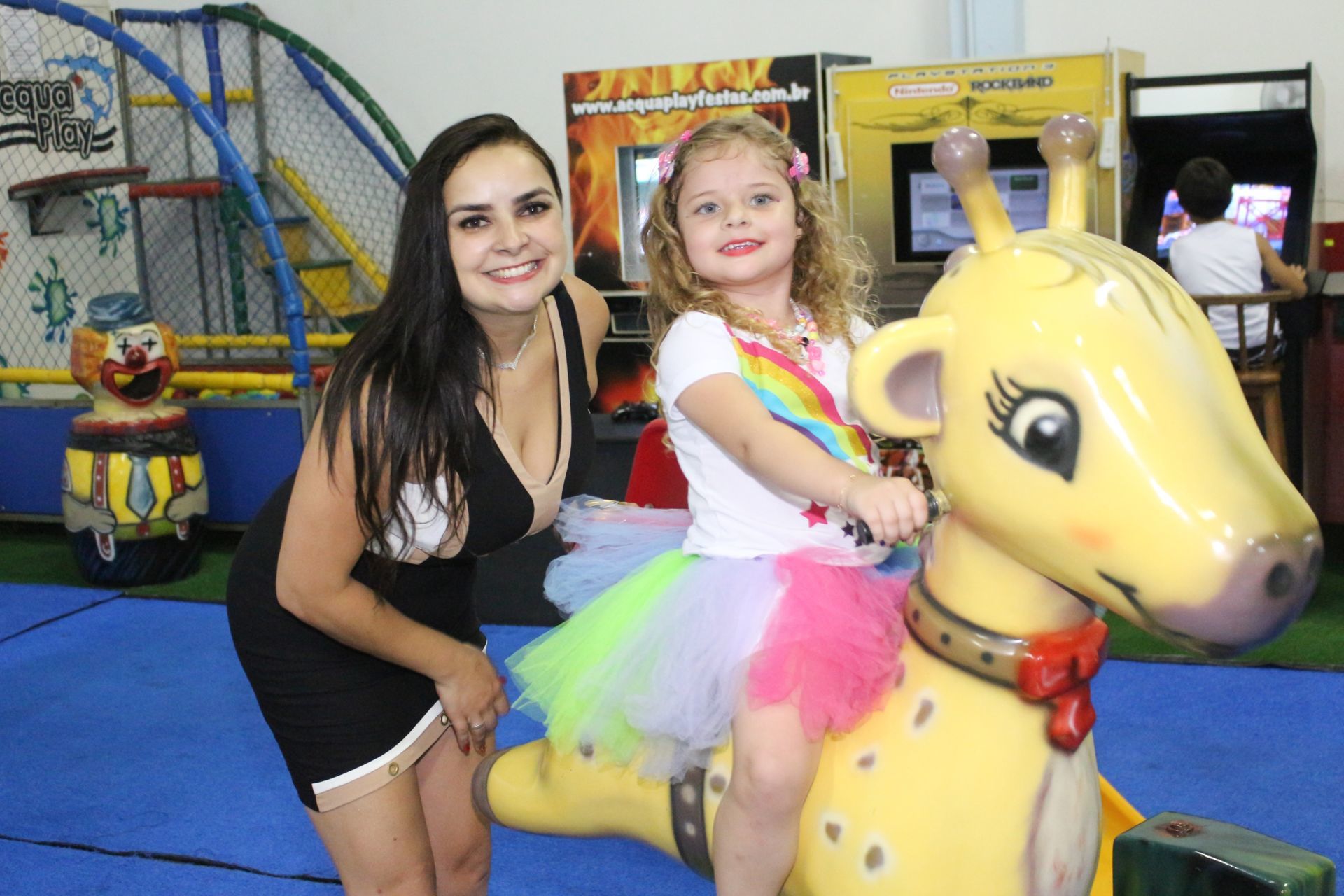 Foto Ana Luiza - Unicórnio - Acqua Play - Imagem 5