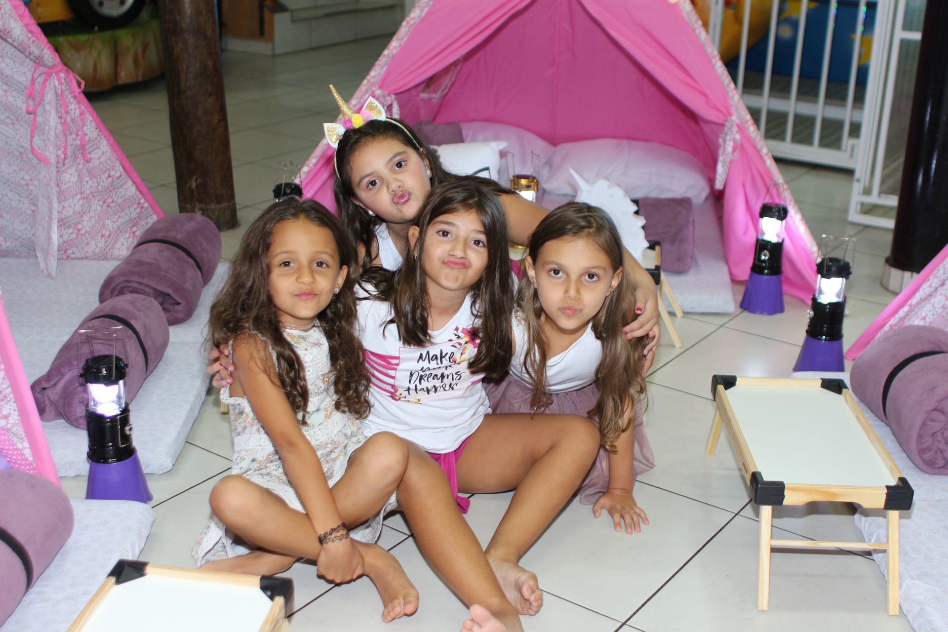 Foto Gabriela - Festa do Pijama Unicórnio - Imagem 31