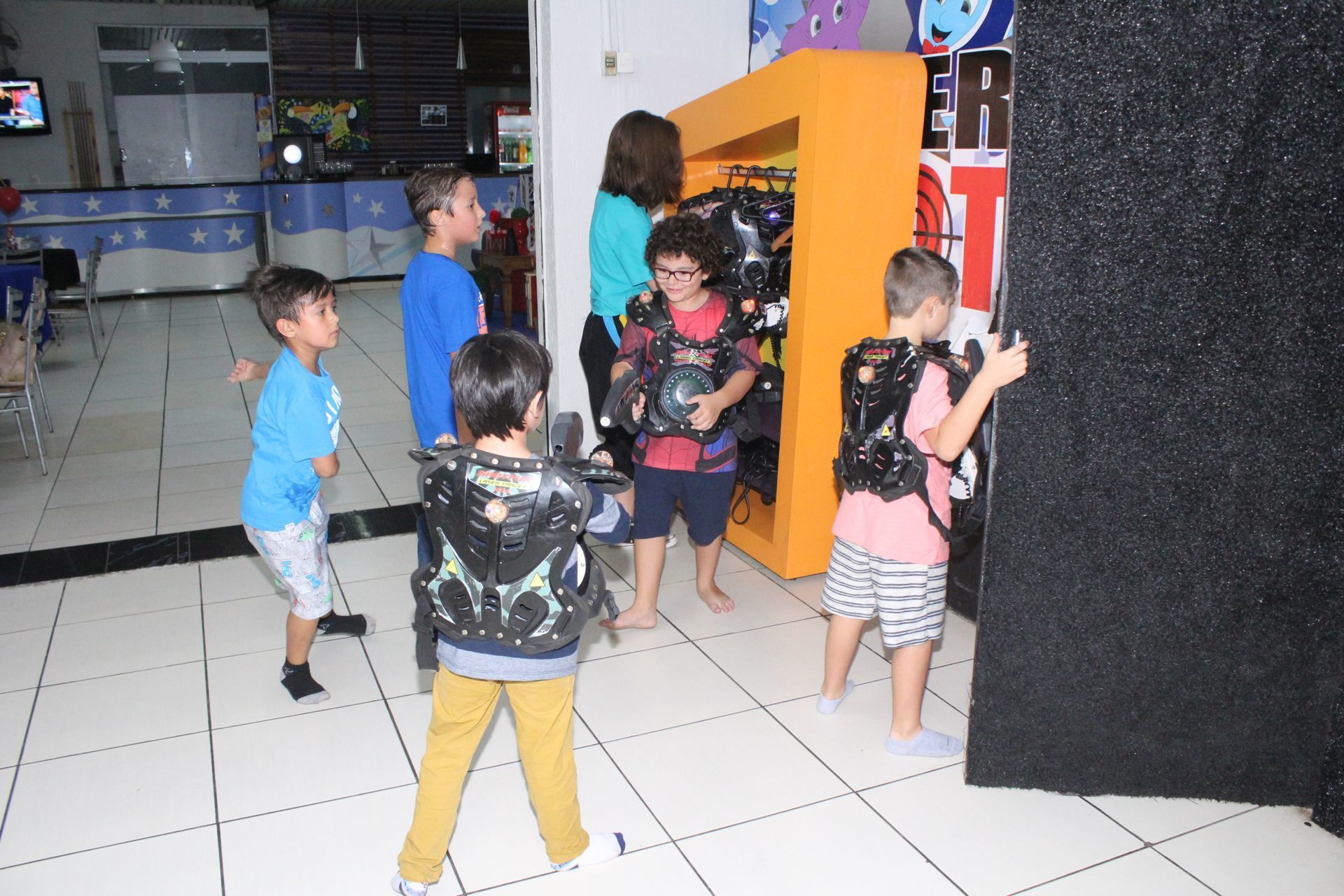 Foto FESTVALL - Buffet - Imagem 13