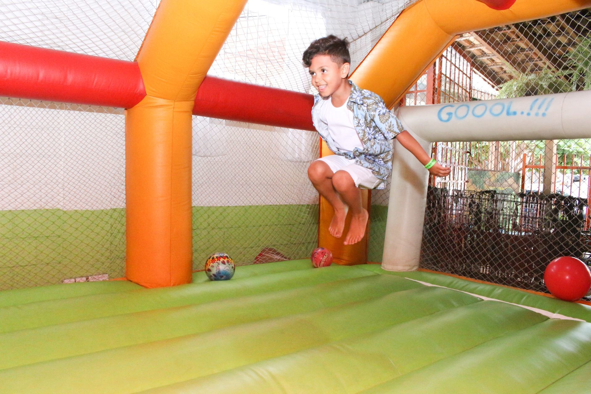 Foto Pietro 6 & Théo 1 - Praia - KIDS MANIA  - Imagem 18