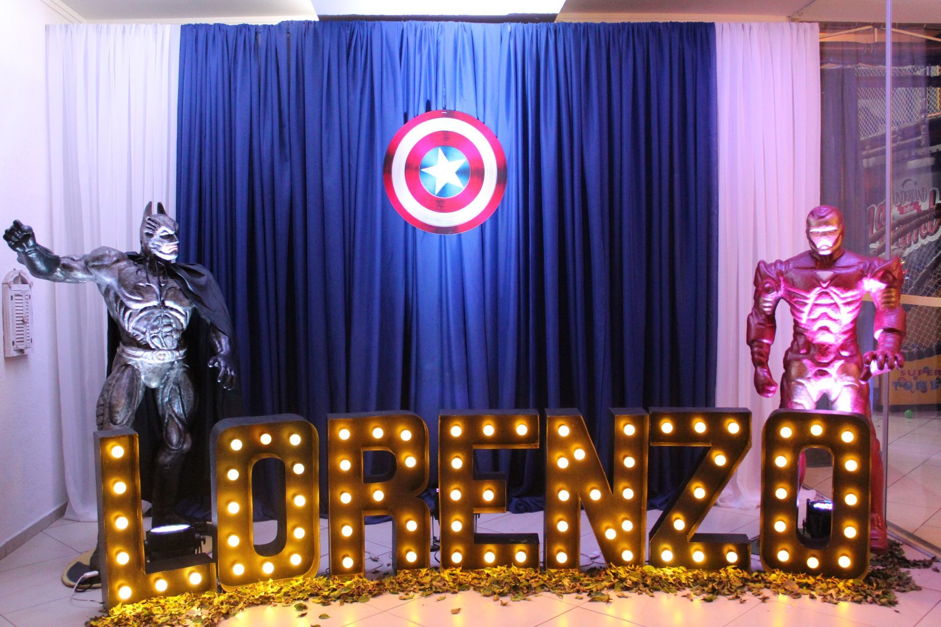 Foto Lorenzo 4 - Capitão América - Imagem 35