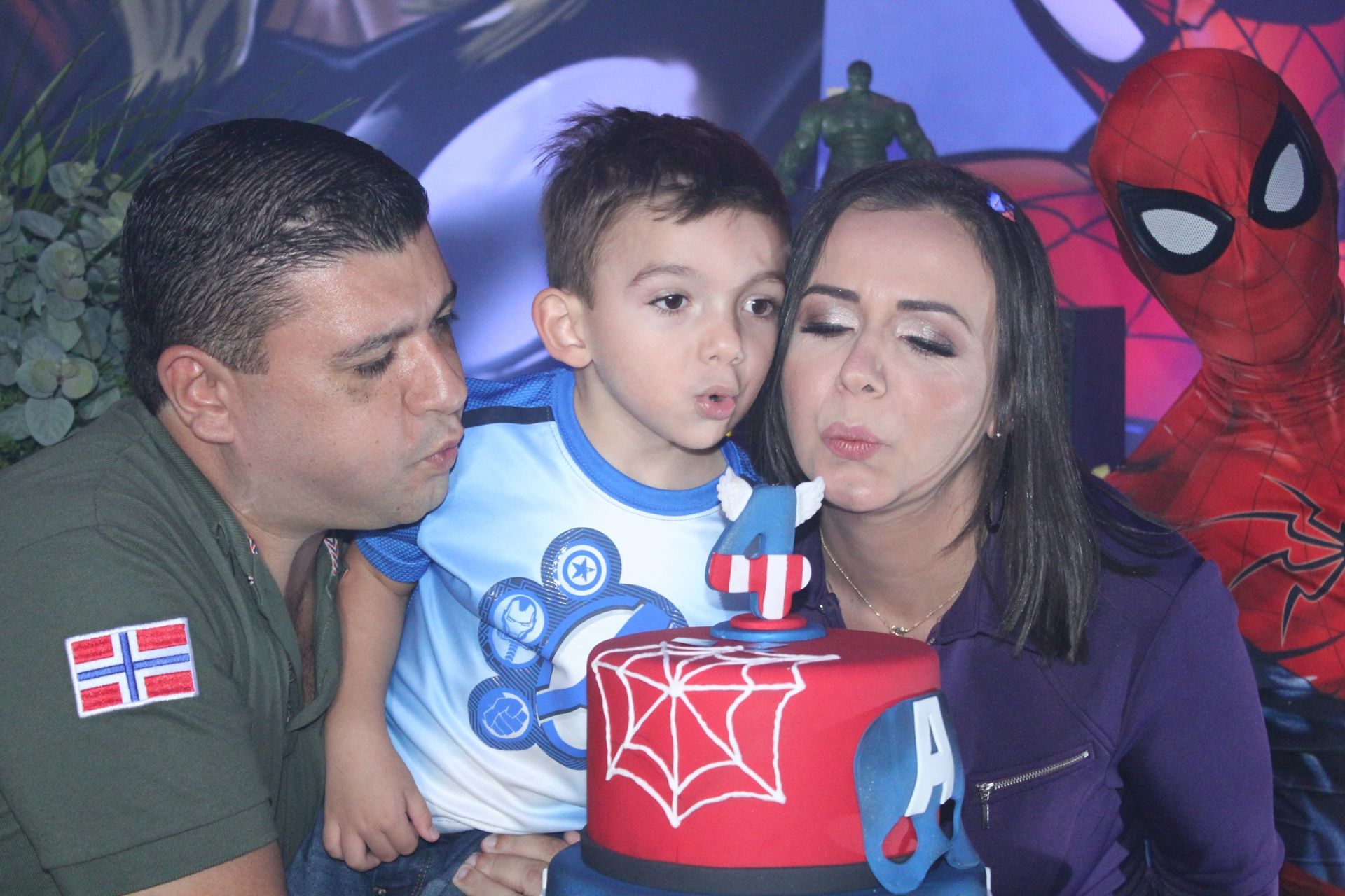 Foto Lorenzo 4 - Capitão América - Imagem 38