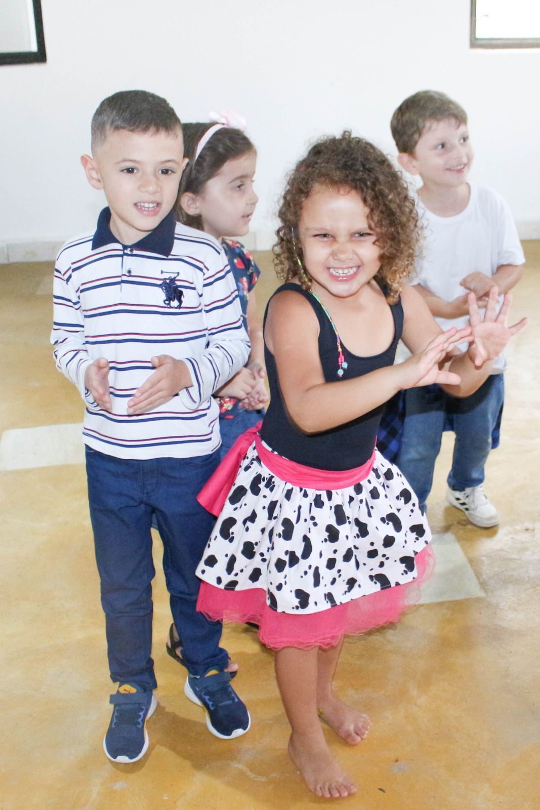 Foto Lara 5 - Lol Diva - Imagem 57