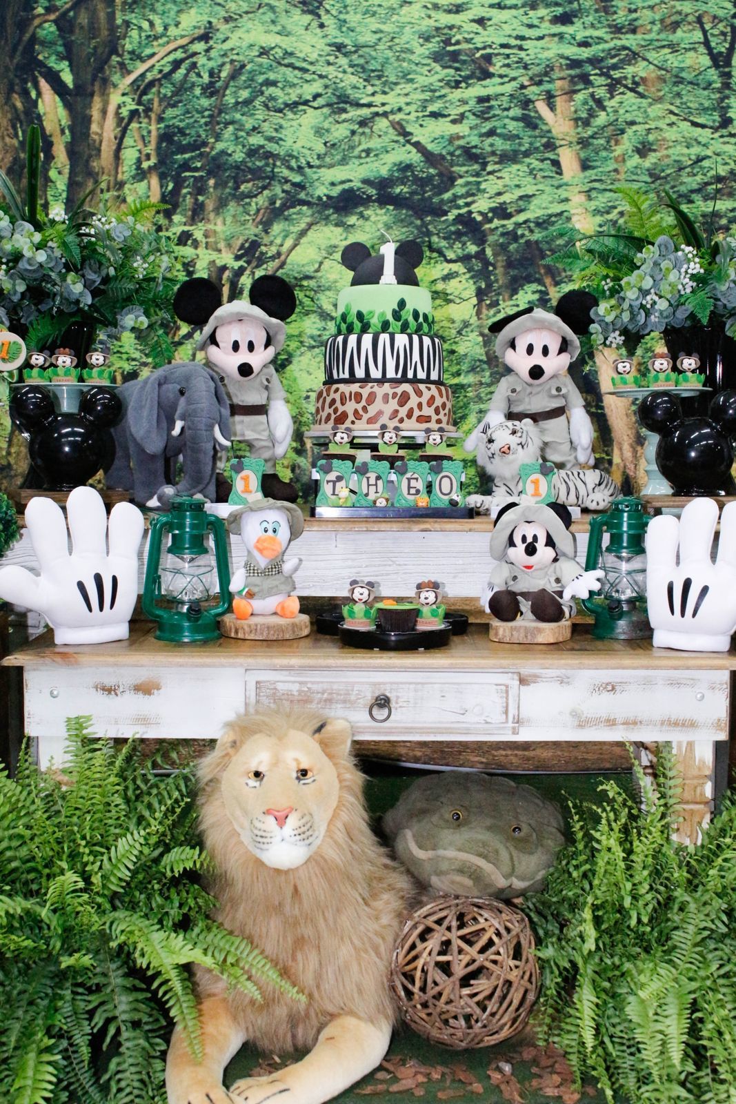 Foto Théo 1 - Safari - Turma do Juba Buffet - Imagem 9