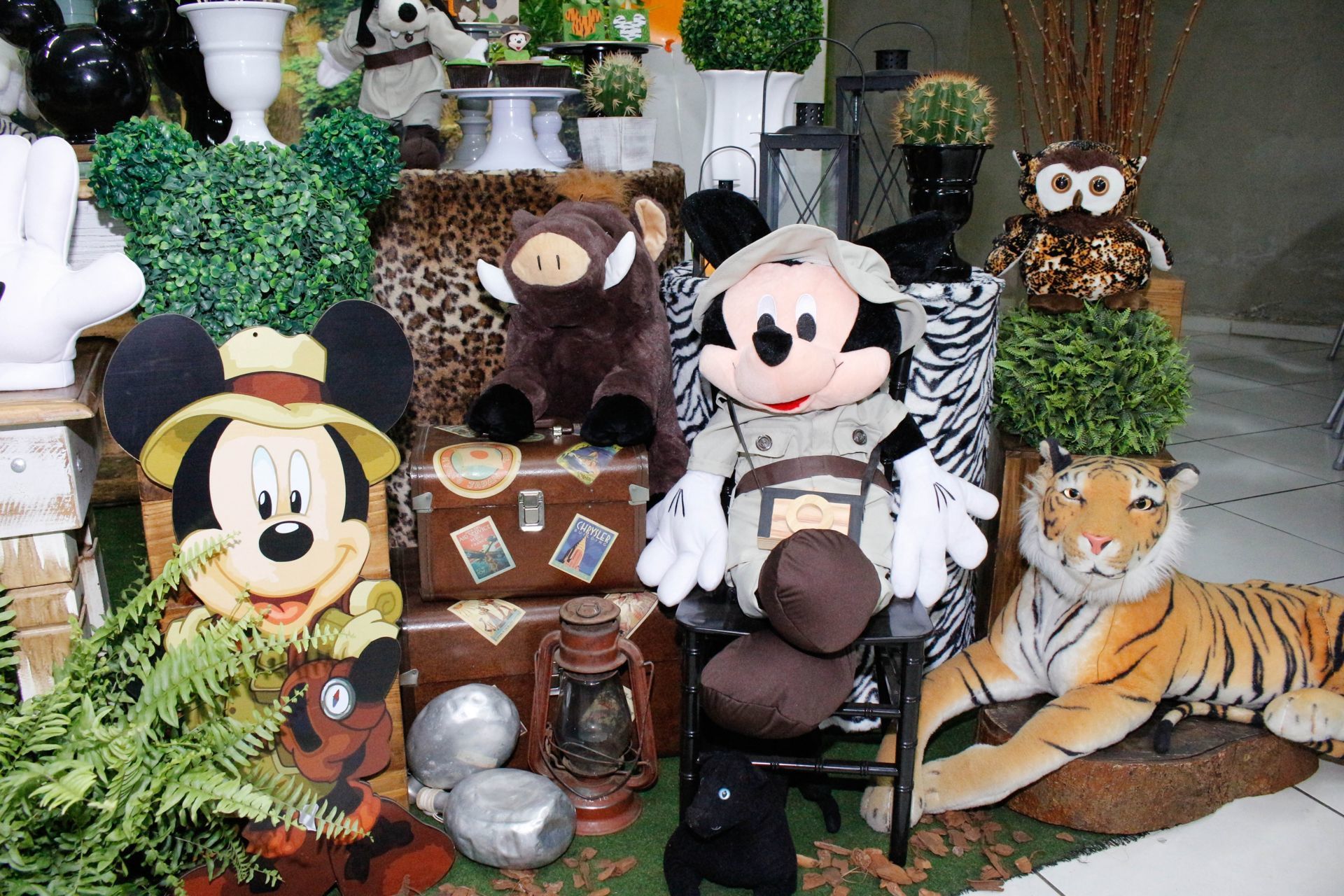 Foto Théo 1 - Safari - Turma do Juba Buffet - Imagem 10