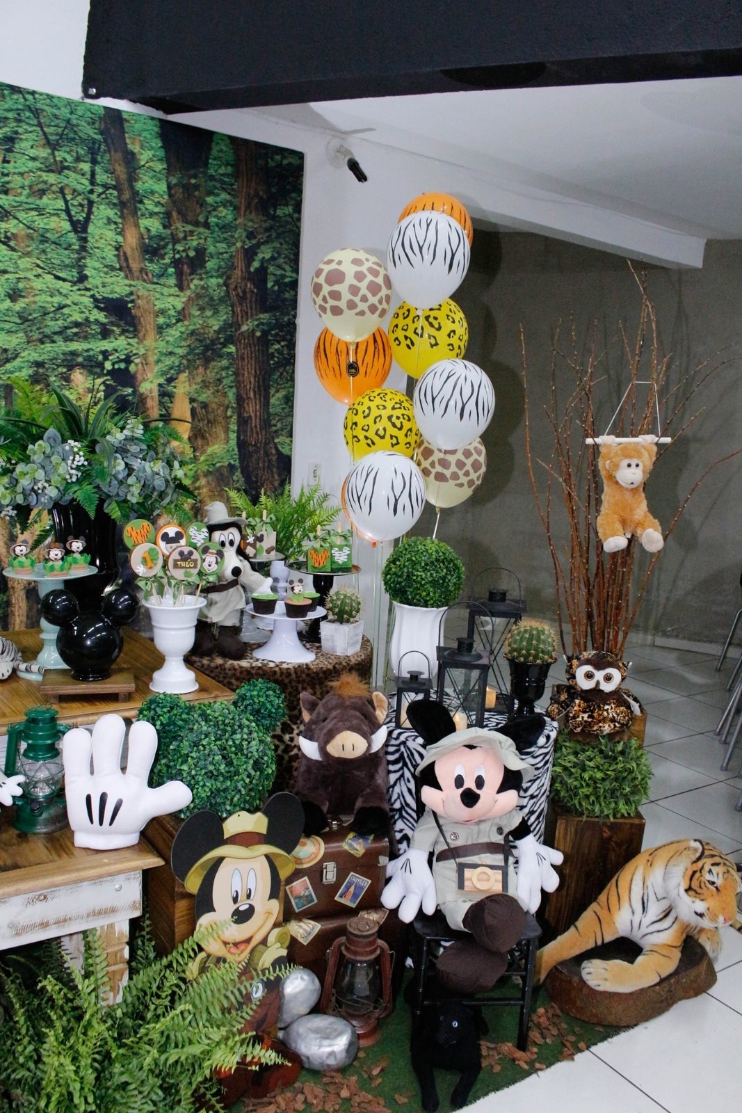 Foto Théo 1 - Safari - Turma do Juba Buffet - Imagem 24