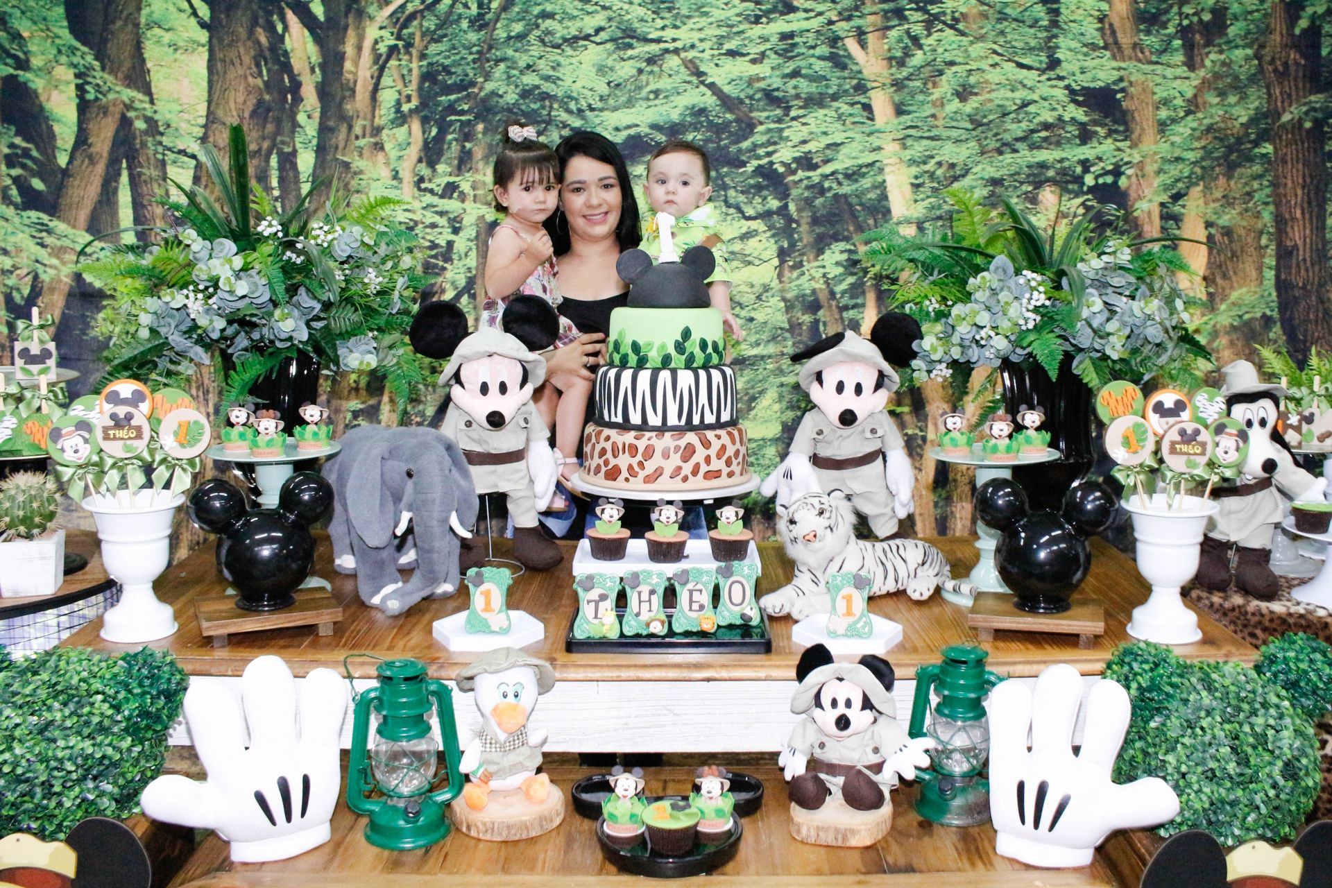 Foto Théo 1 - Safari - Turma do Juba Buffet - Imagem 33