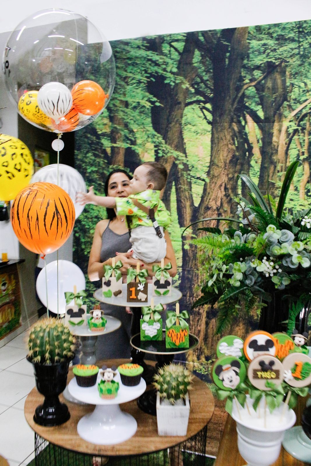 Foto Théo 1 - Safari - Turma do Juba Buffet - Imagem 49