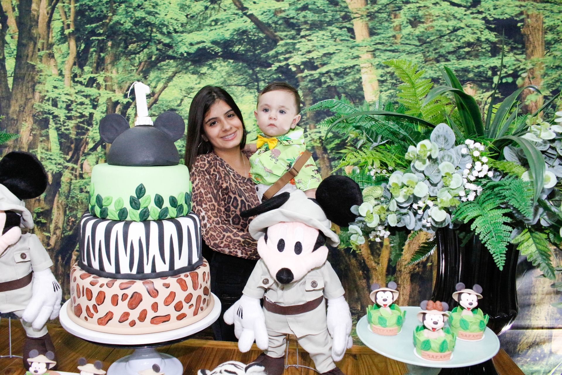 Foto Théo 1 - Safari - Turma do Juba Buffet - Imagem 28