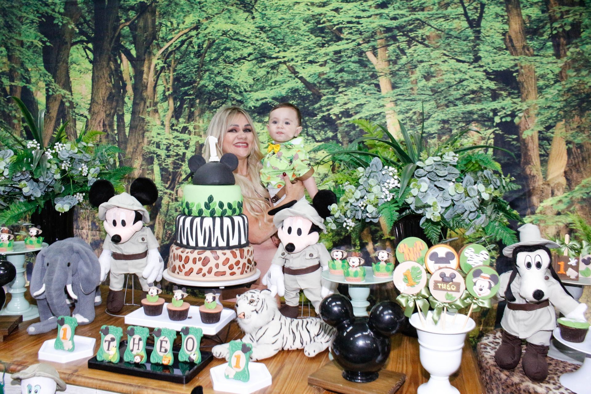 Foto Théo 1 - Safari - Turma do Juba Buffet - Imagem 45