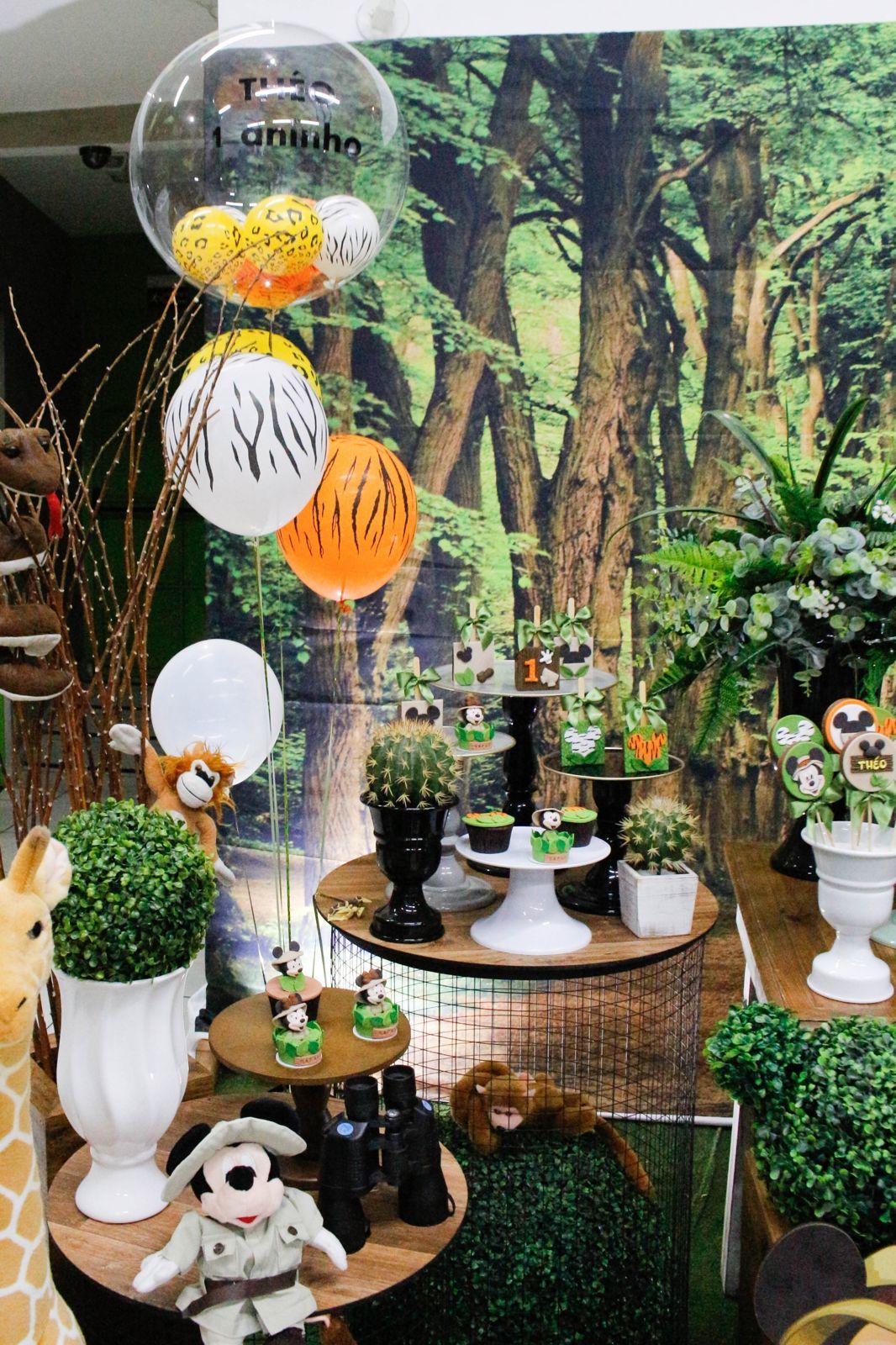 Foto Théo 1 - Safari - Turma do Juba Buffet - Imagem 48