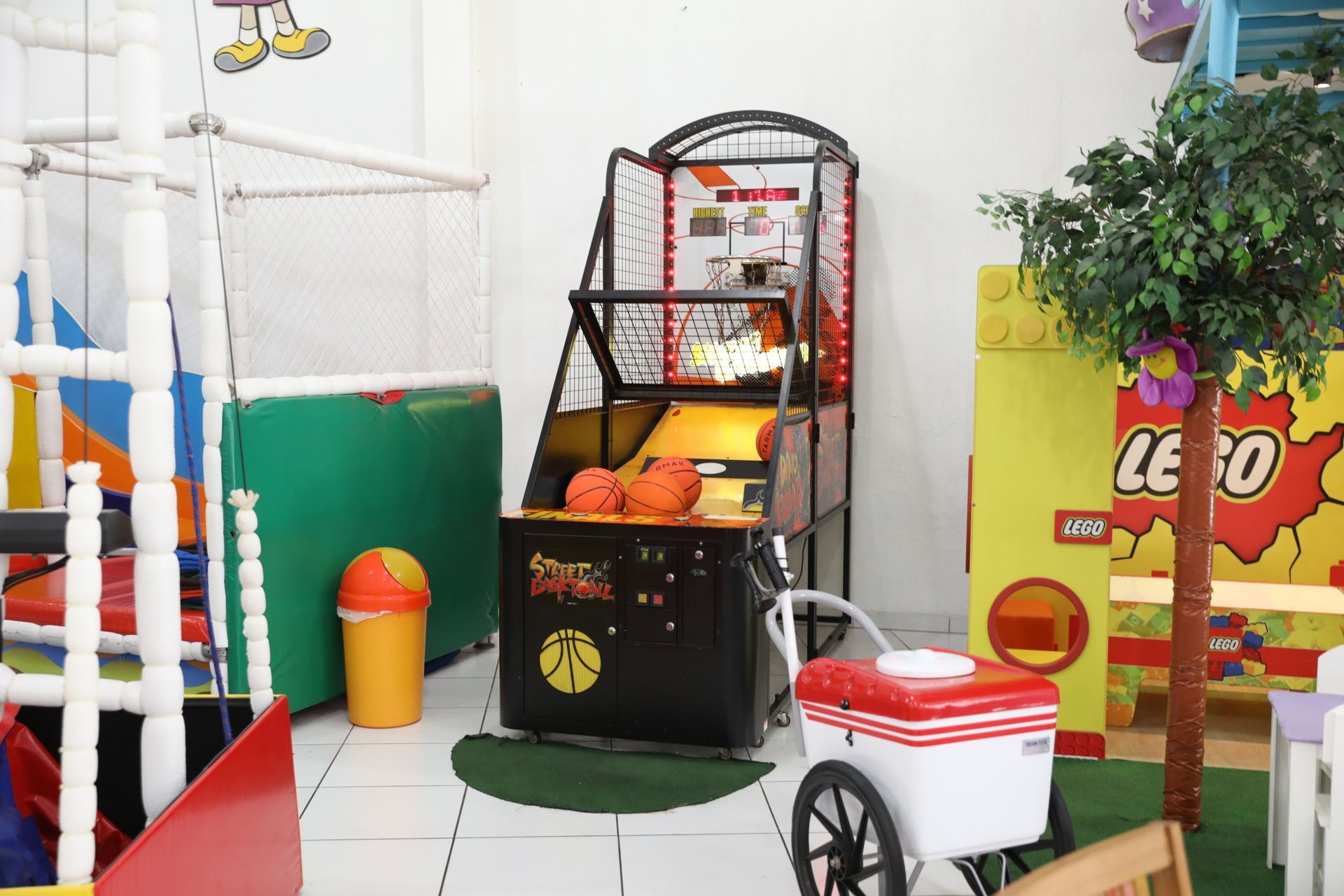 Foto Matheus - Vingadores - Fantastic place - Imagem 18