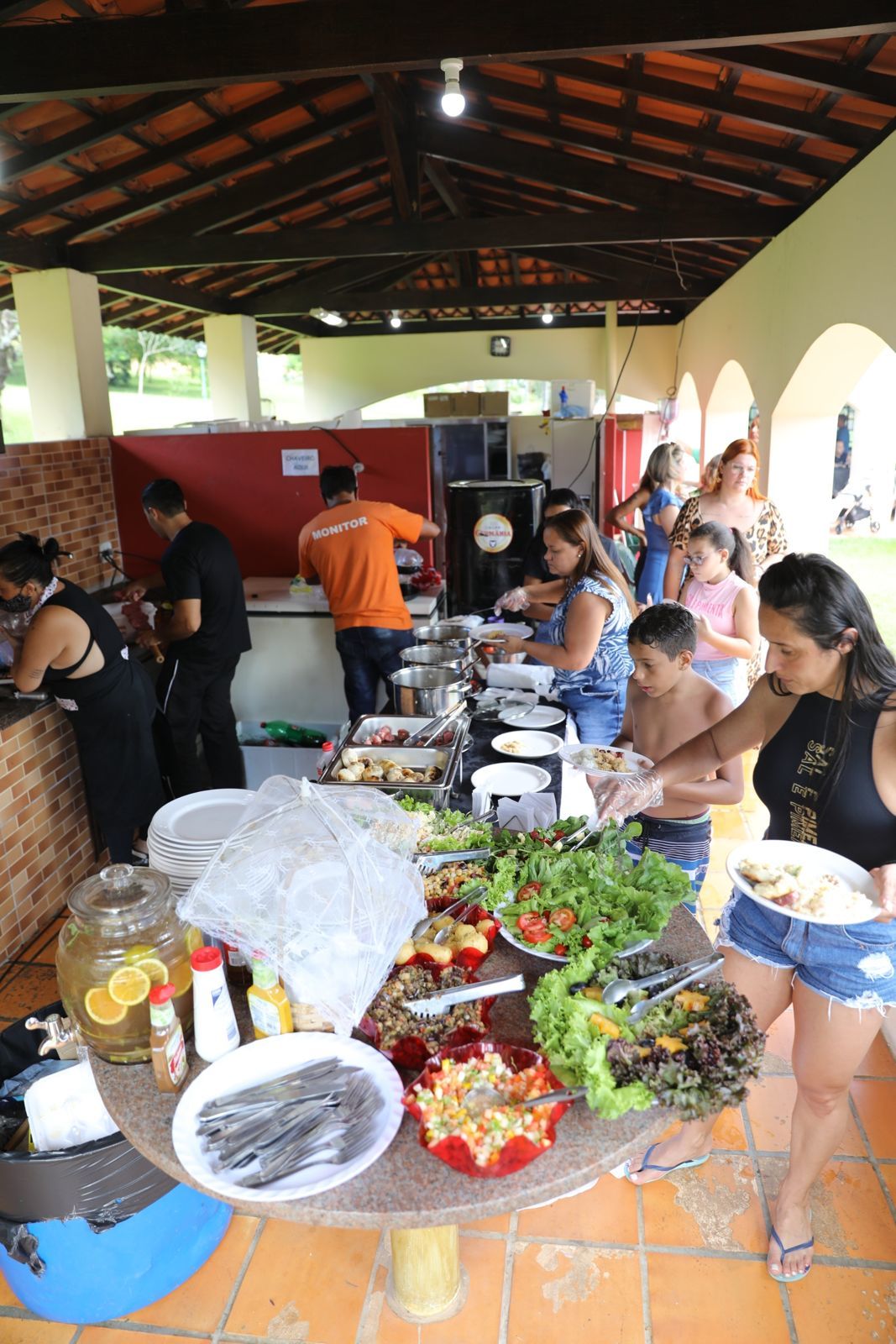 Foto Renan 1 - circo &  Beatrix Tik Tok - Imagem 1