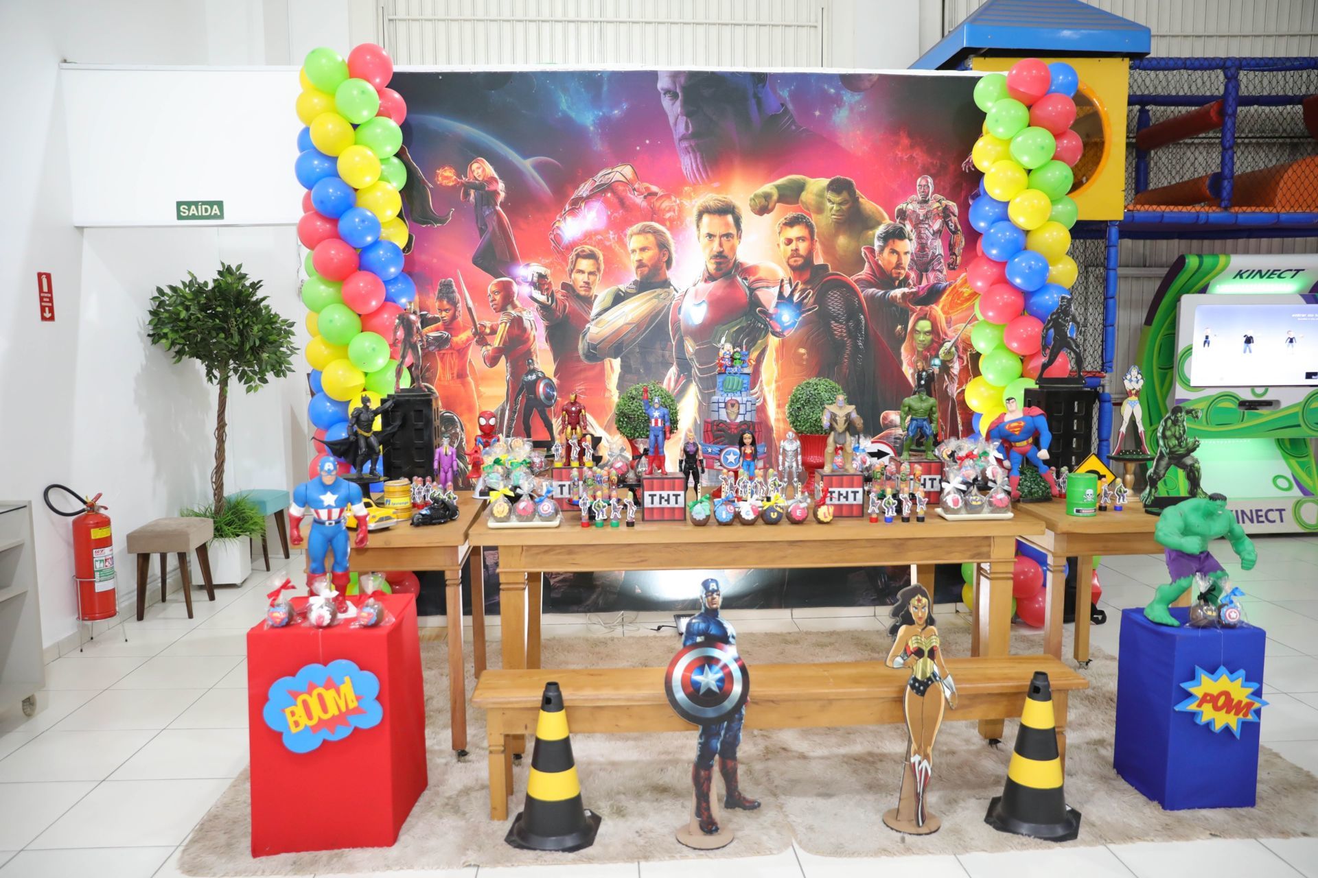 Foto Miguel - Vingadores - Splash Buffet - Imagem 0
