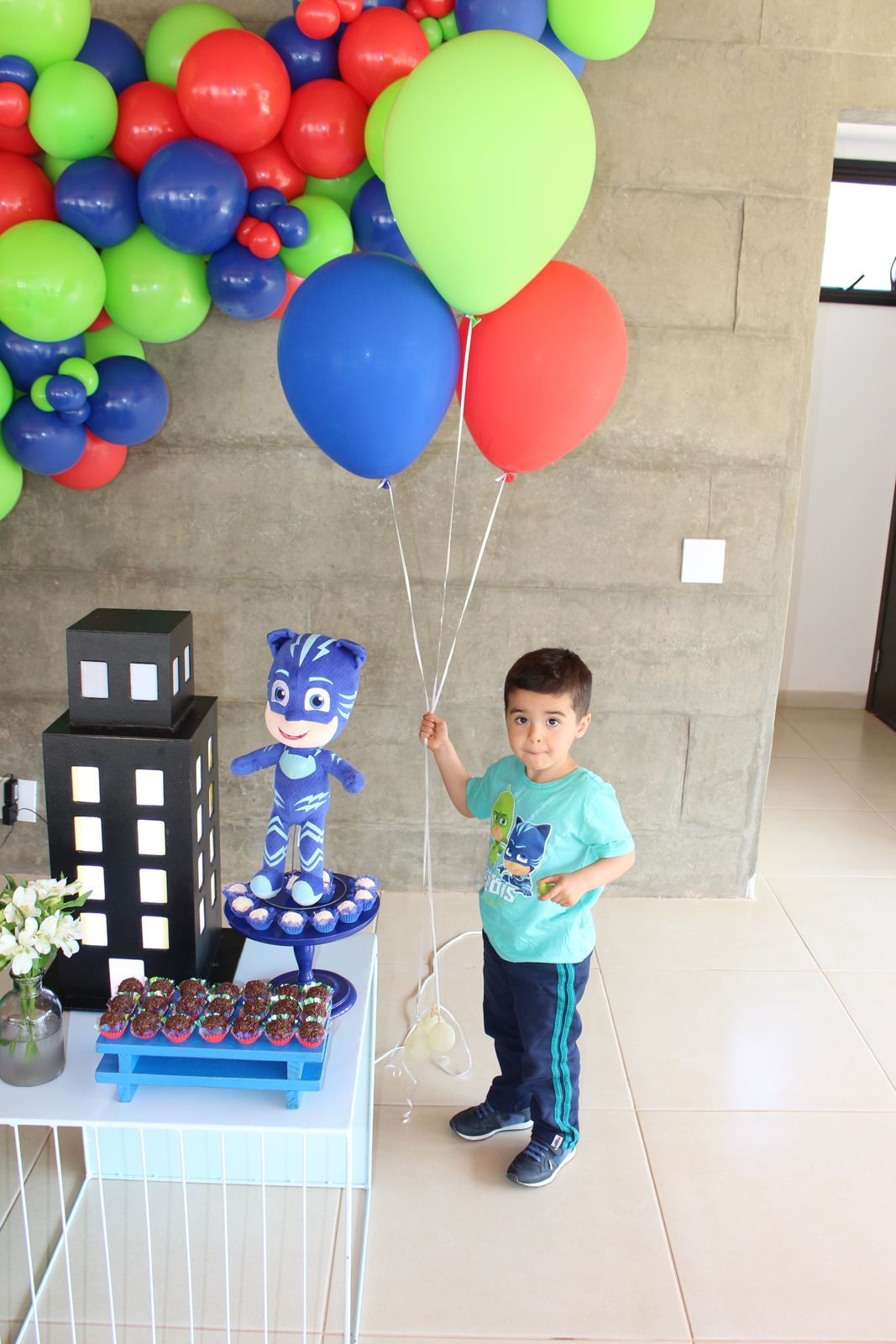 Foto Antonio 3 - Pj masks - Imagem 9