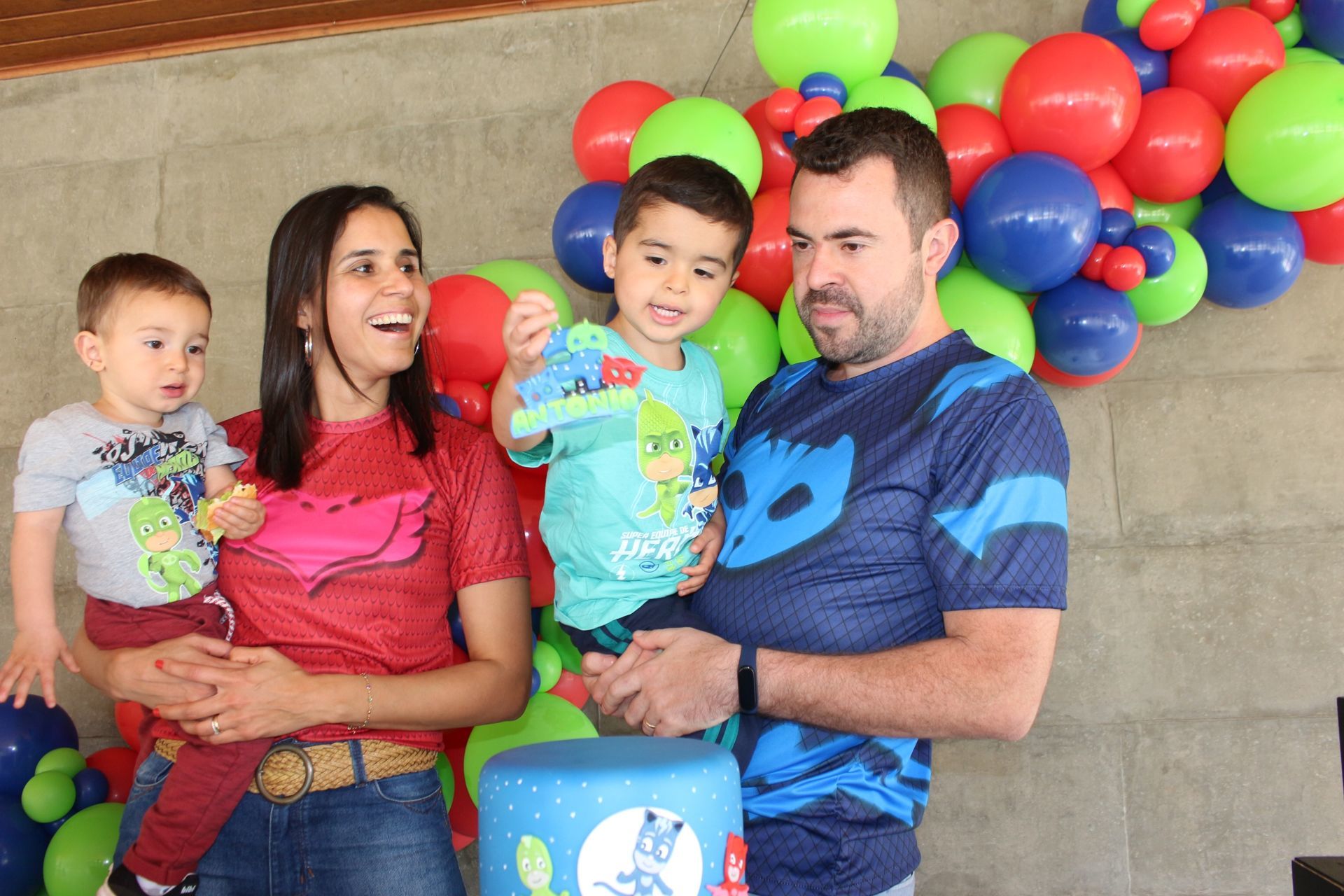 Foto Antonio 3 - Pj masks - Imagem 17