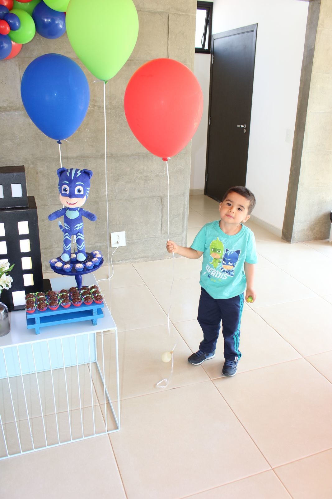 Foto Antonio 3 - Pj masks - Imagem 8