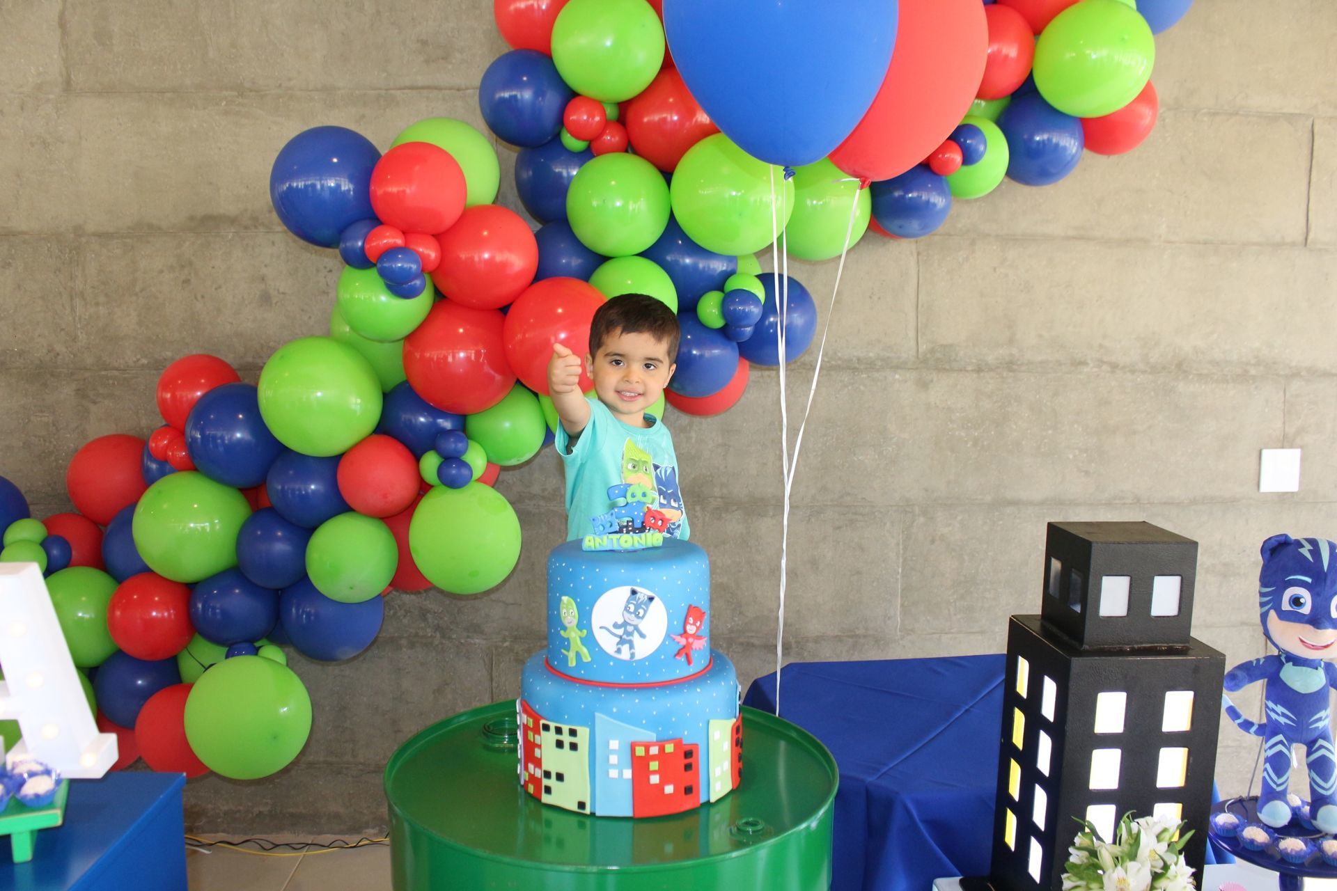 Foto Antonio 3 - Pj masks - Imagem 59