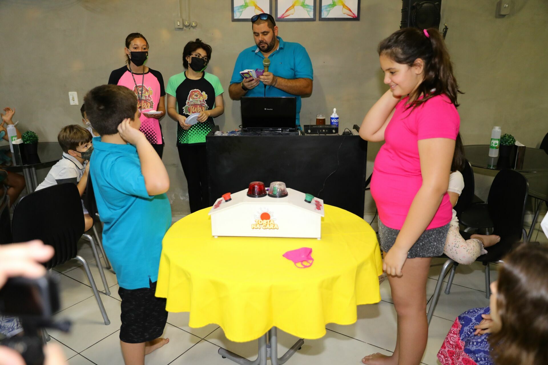 Foto Gui - Fidgettoys - Buffet Turma do Juba - Imagem 34