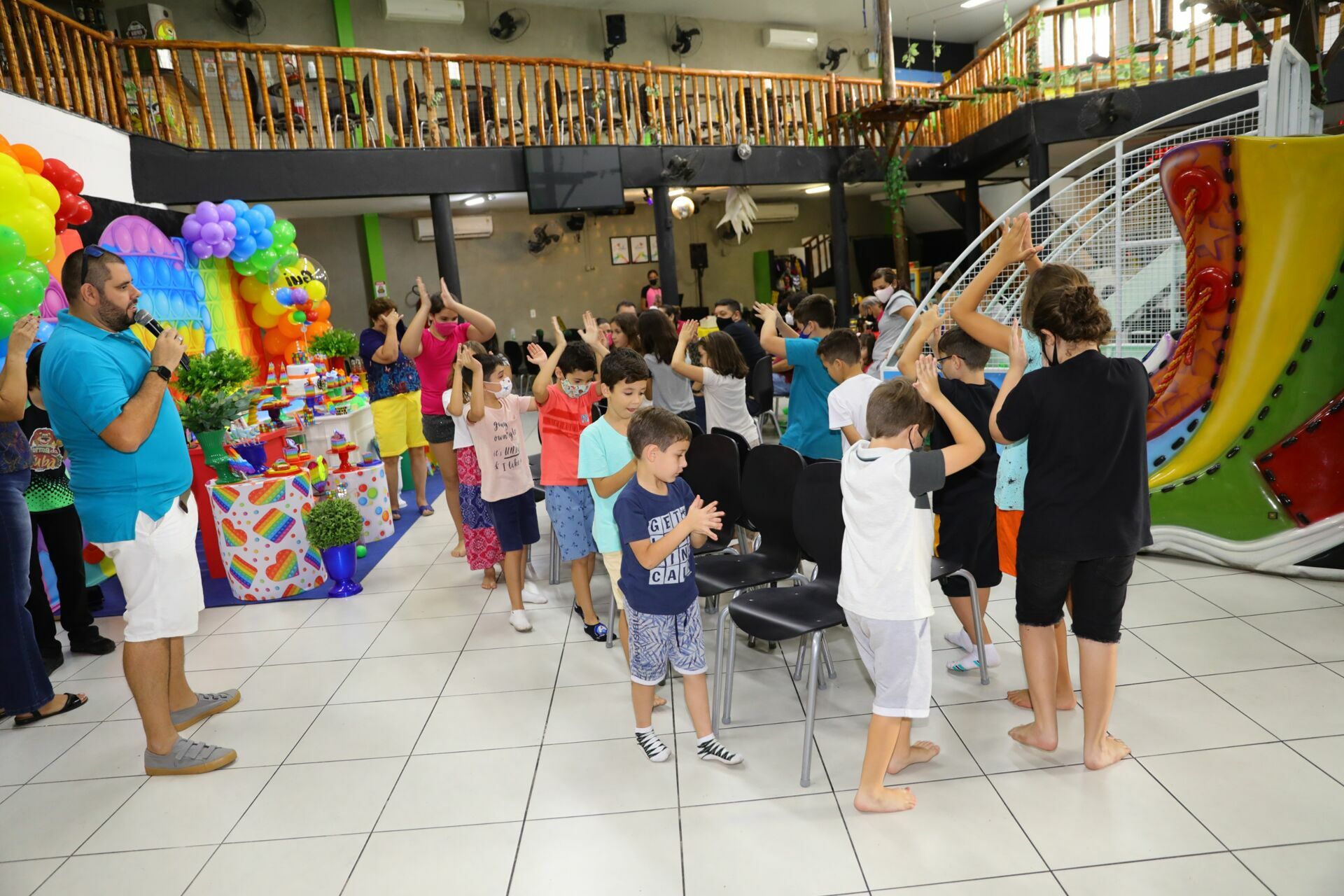 Foto Gui - Fidgettoys - Buffet Turma do Juba - Imagem 41