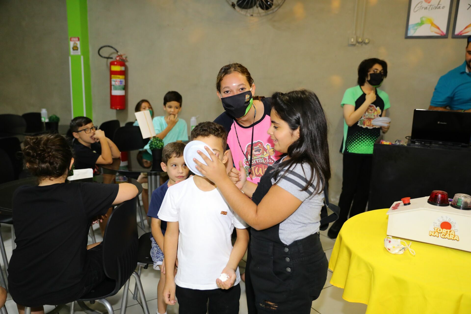 Foto Gui - Fidgettoys - Buffet Turma do Juba - Imagem 36