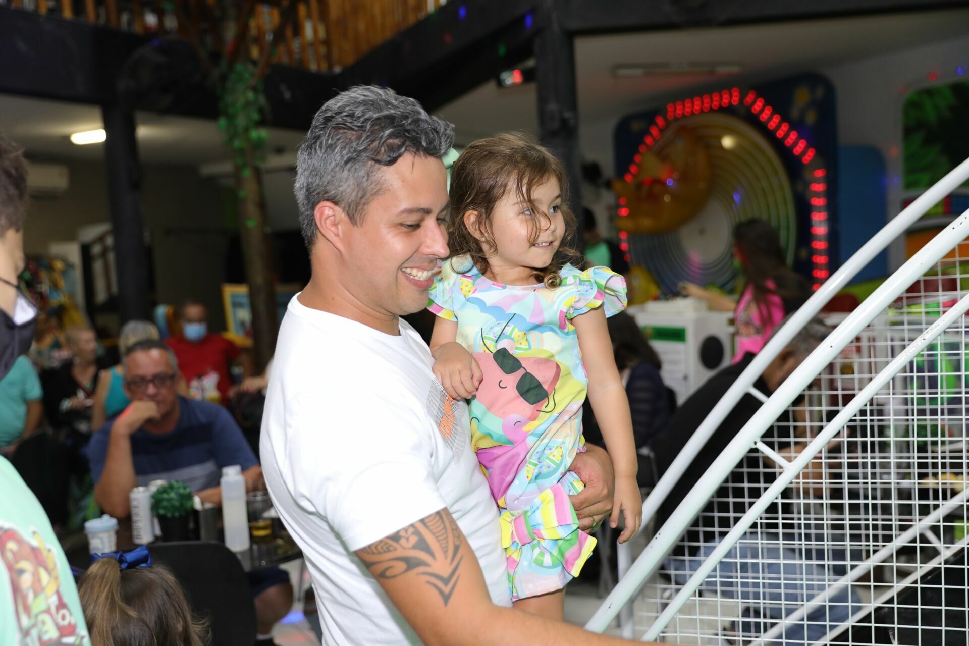 Foto Maitê 3 - Praia - Buffet Turma do Juba  - Imagem 0