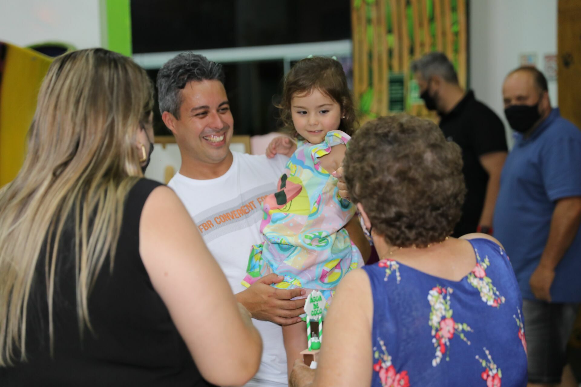 Foto Maitê 3 - Praia - Buffet Turma do Juba  - Imagem 1