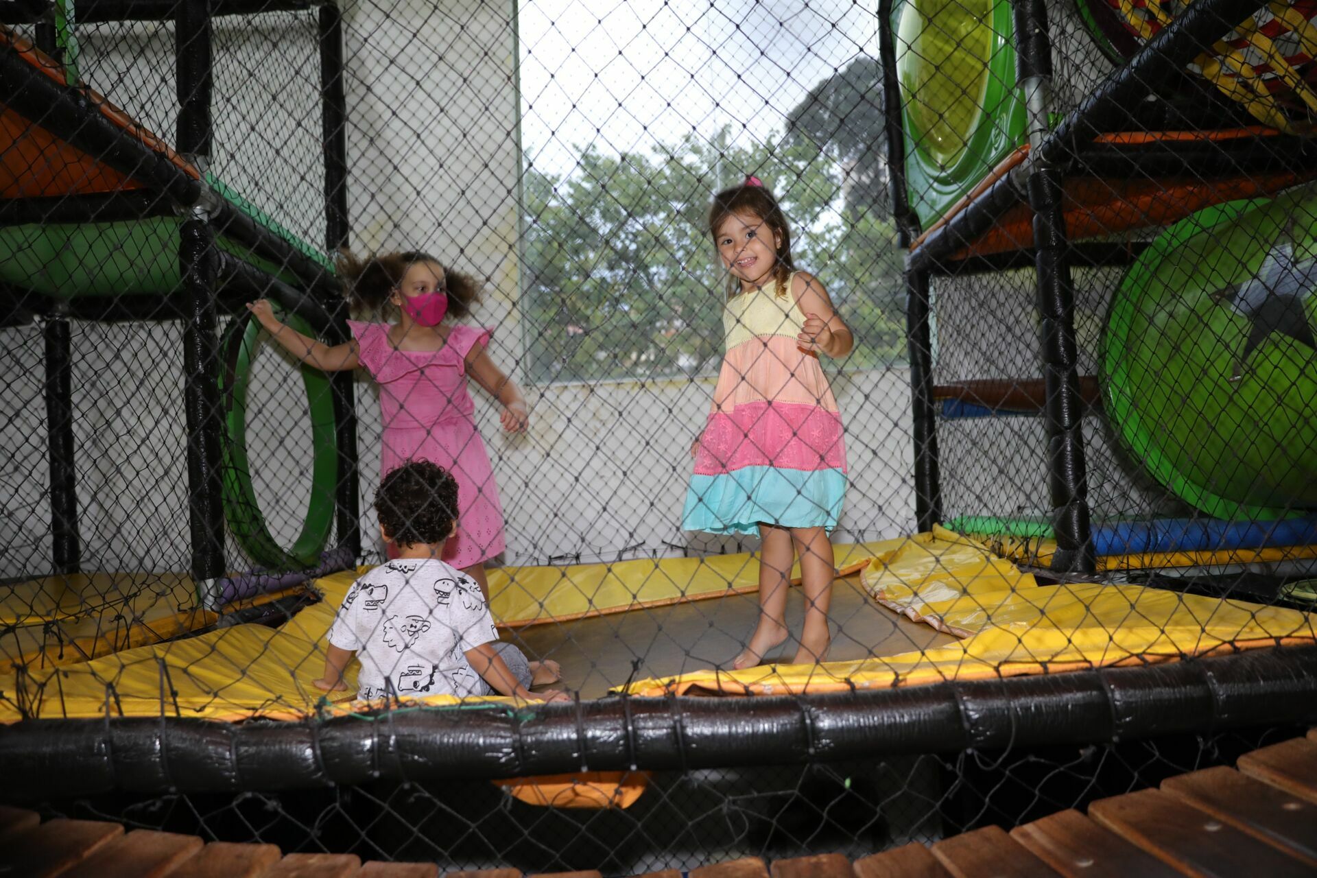 Foto Maitê 3 - Praia - Buffet Turma do Juba  - Imagem 29