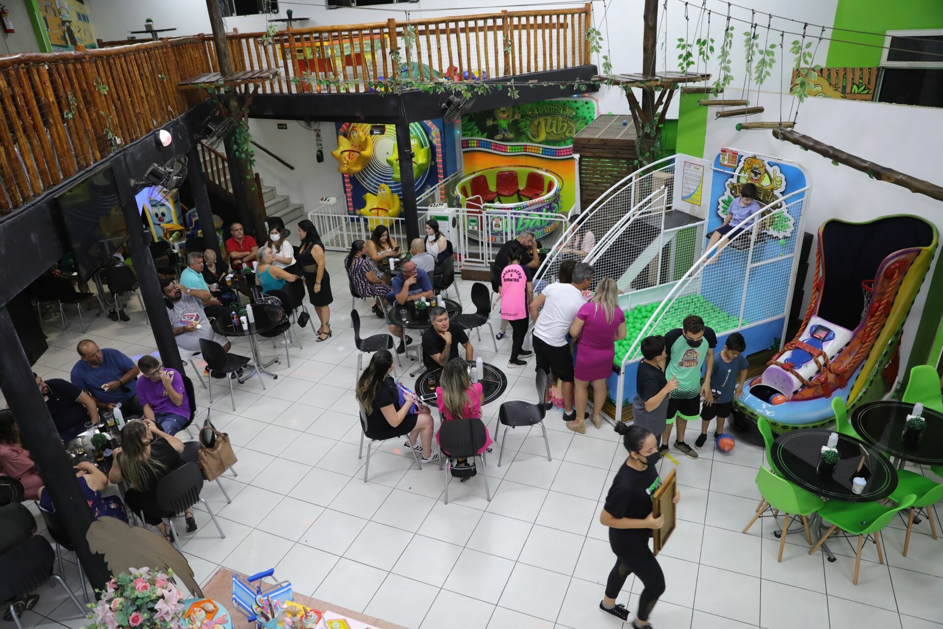 Foto Maitê 3 - Praia - Buffet Turma do Juba  - Imagem 36