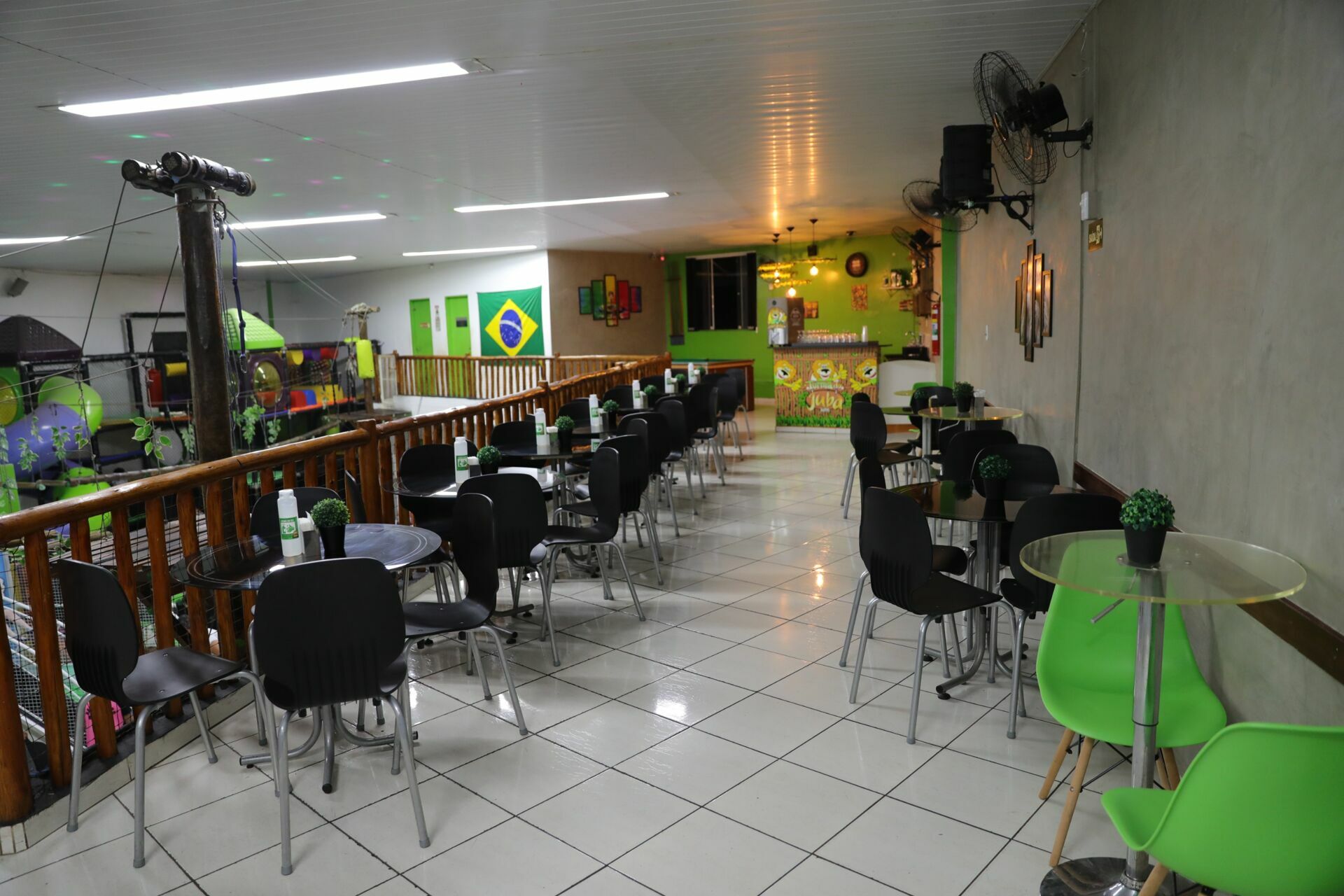 Foto Maitê 3 - Praia - Buffet Turma do Juba  - Imagem 34