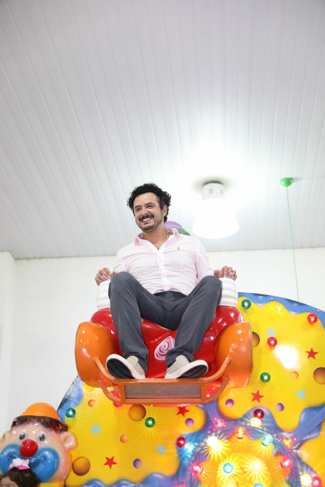 Foto Liz 1 - Minie Rosa Fantastic Place Buffet - Imagem 10