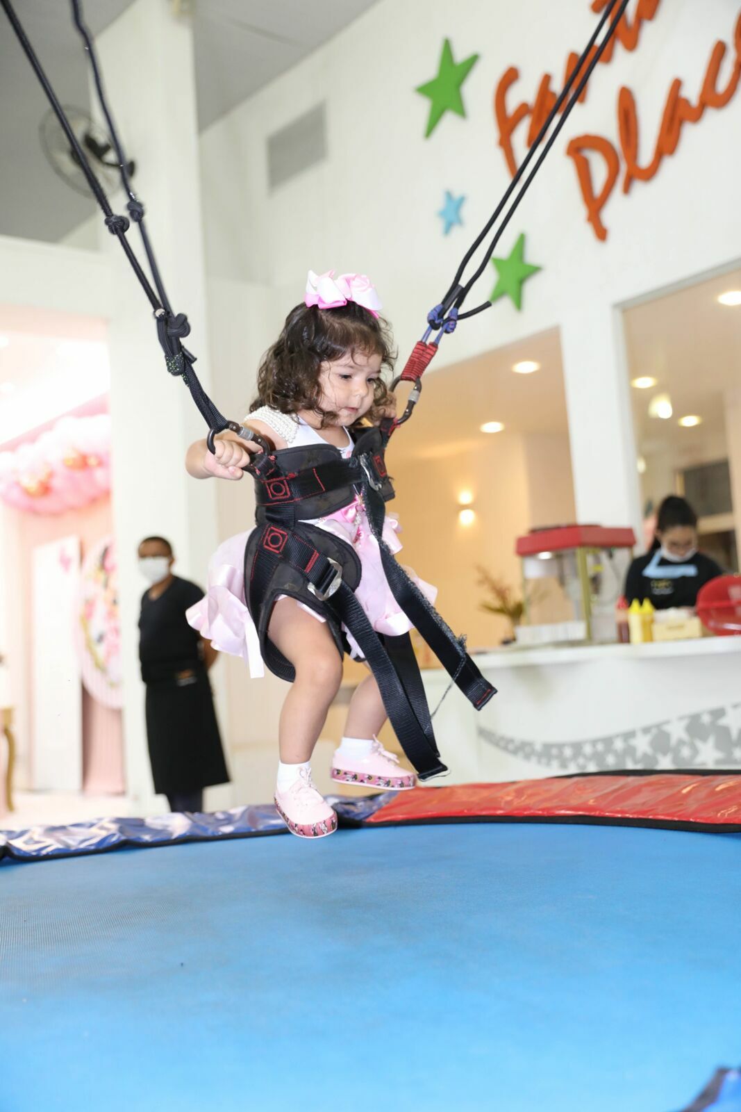 Foto Liz 1 - Minie Rosa Fantastic Place Buffet - Imagem 17