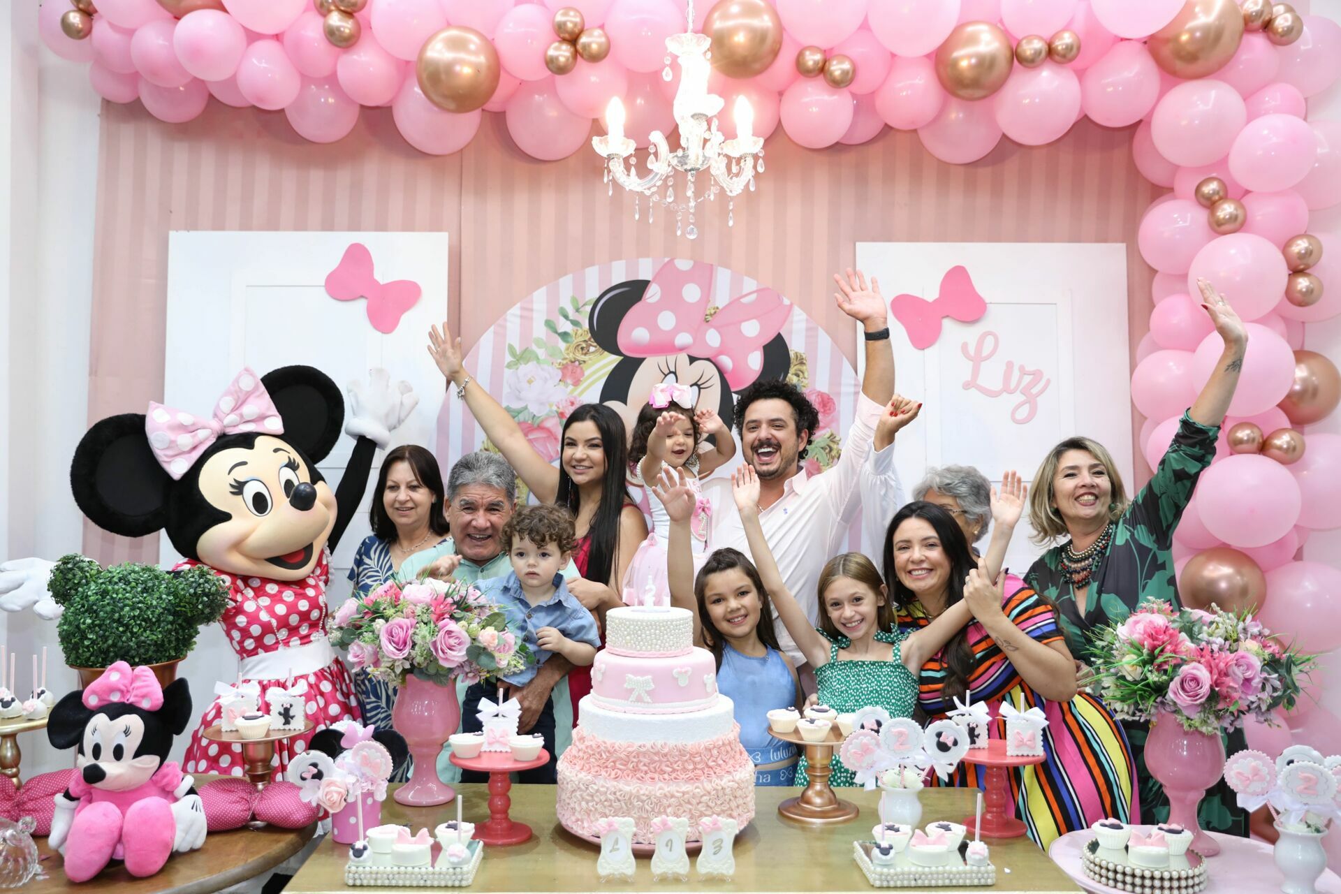 Foto Liz 1 - Minie Rosa Fantastic Place Buffet - Imagem 59