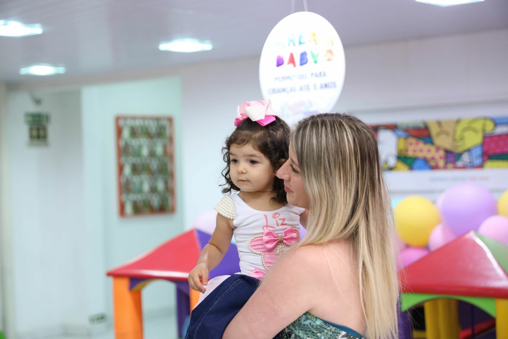 Foto Liz 1 - Minie Rosa Fantastic Place Buffet - Imagem 36