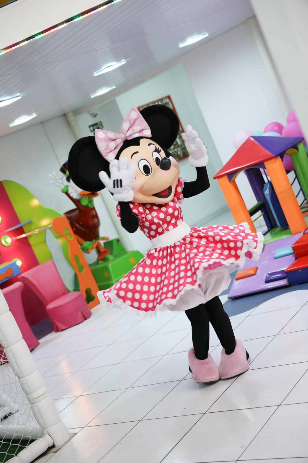 Foto Liz 1 - Minie Rosa Fantastic Place Buffet - Imagem 32