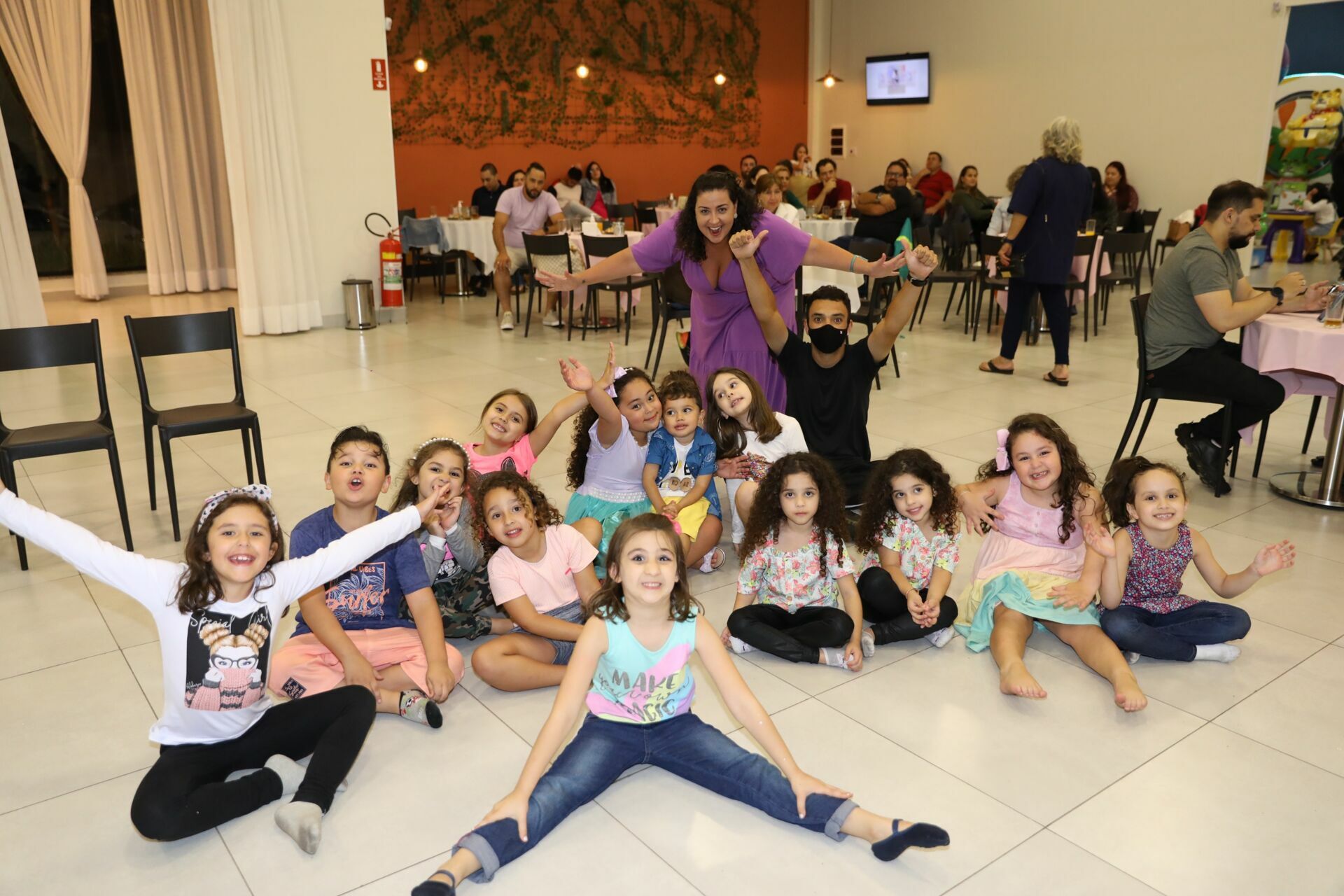 Foto Lavínia - Ariel - SPLASH Buffet - Imagem 33