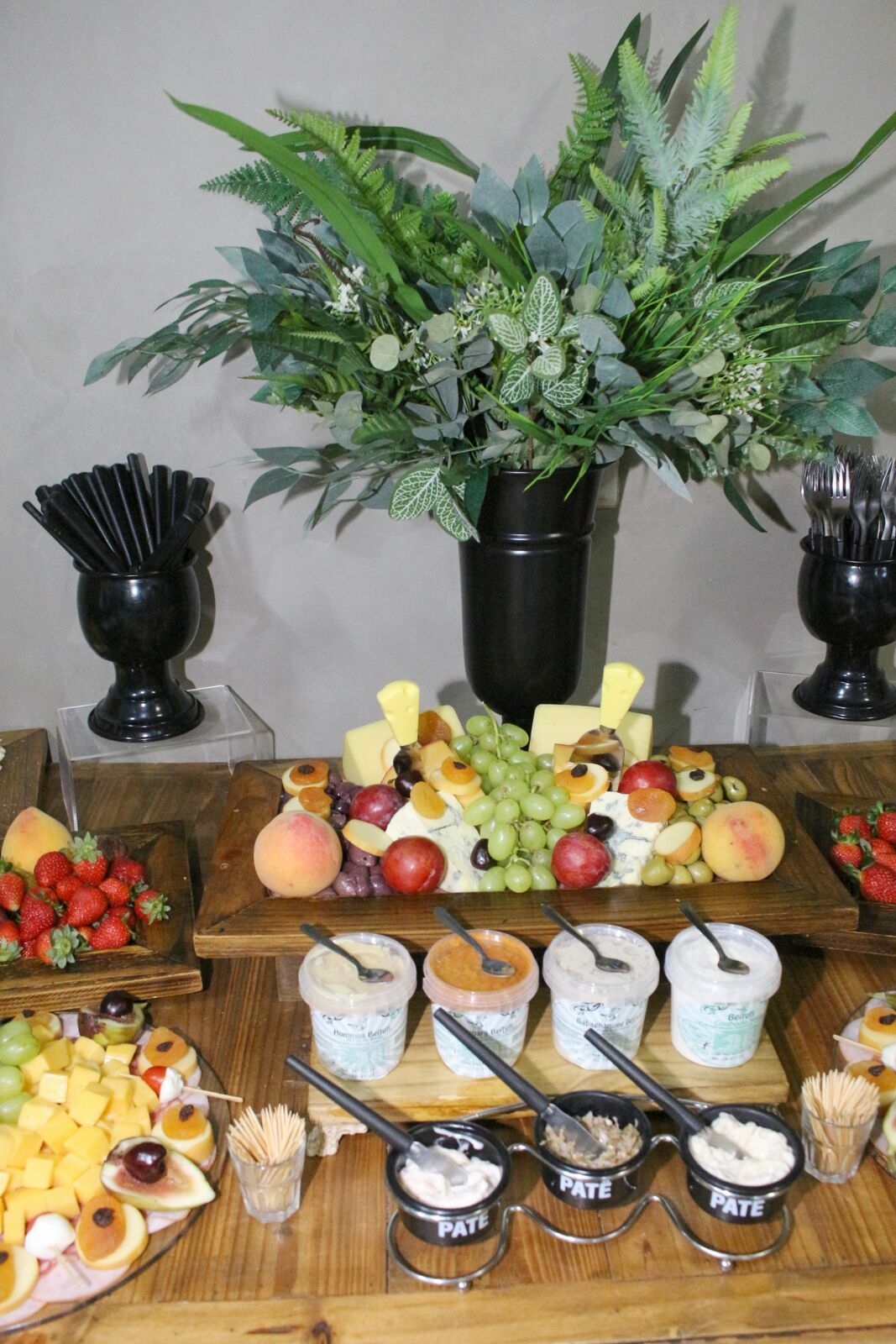 Foto Bento 2 - Mickey - Turma do Juba Buffet - Imagem 5