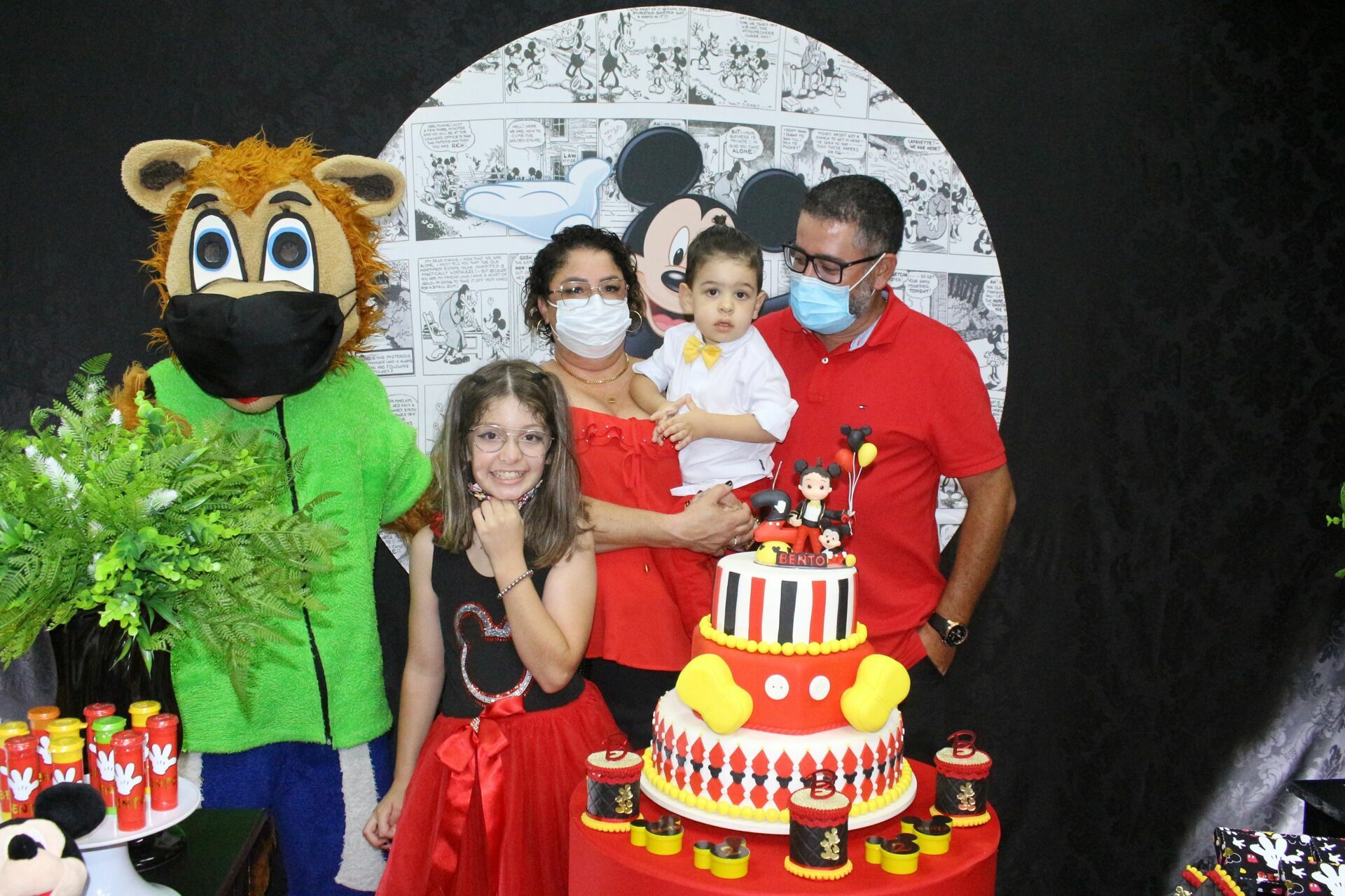 Foto Bento 2 - Mickey - Turma do Juba Buffet - Imagem 0