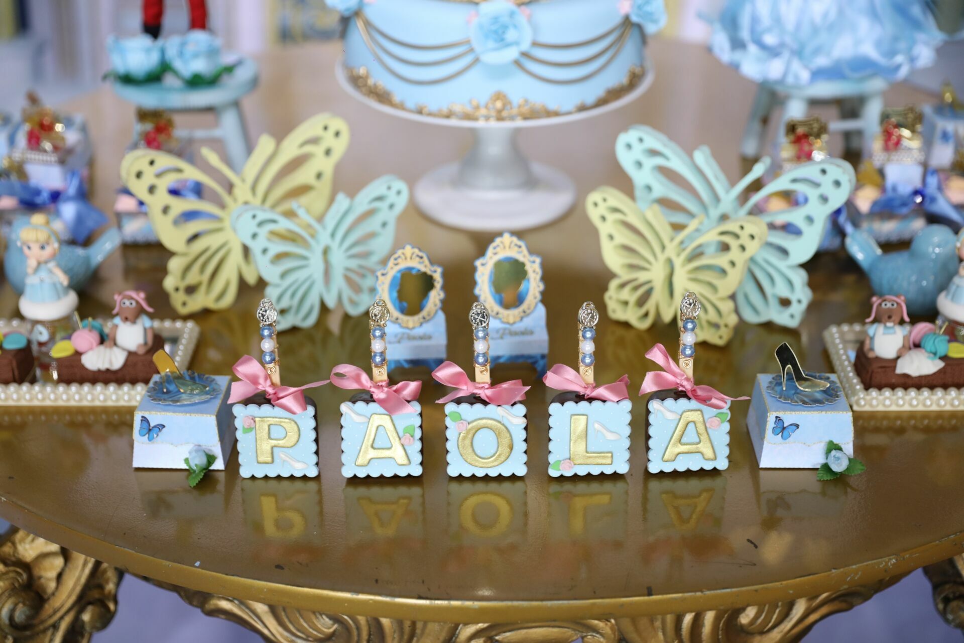 Foto Paola - Cinderela - ANIMATRIX Buffet - Imagem 3