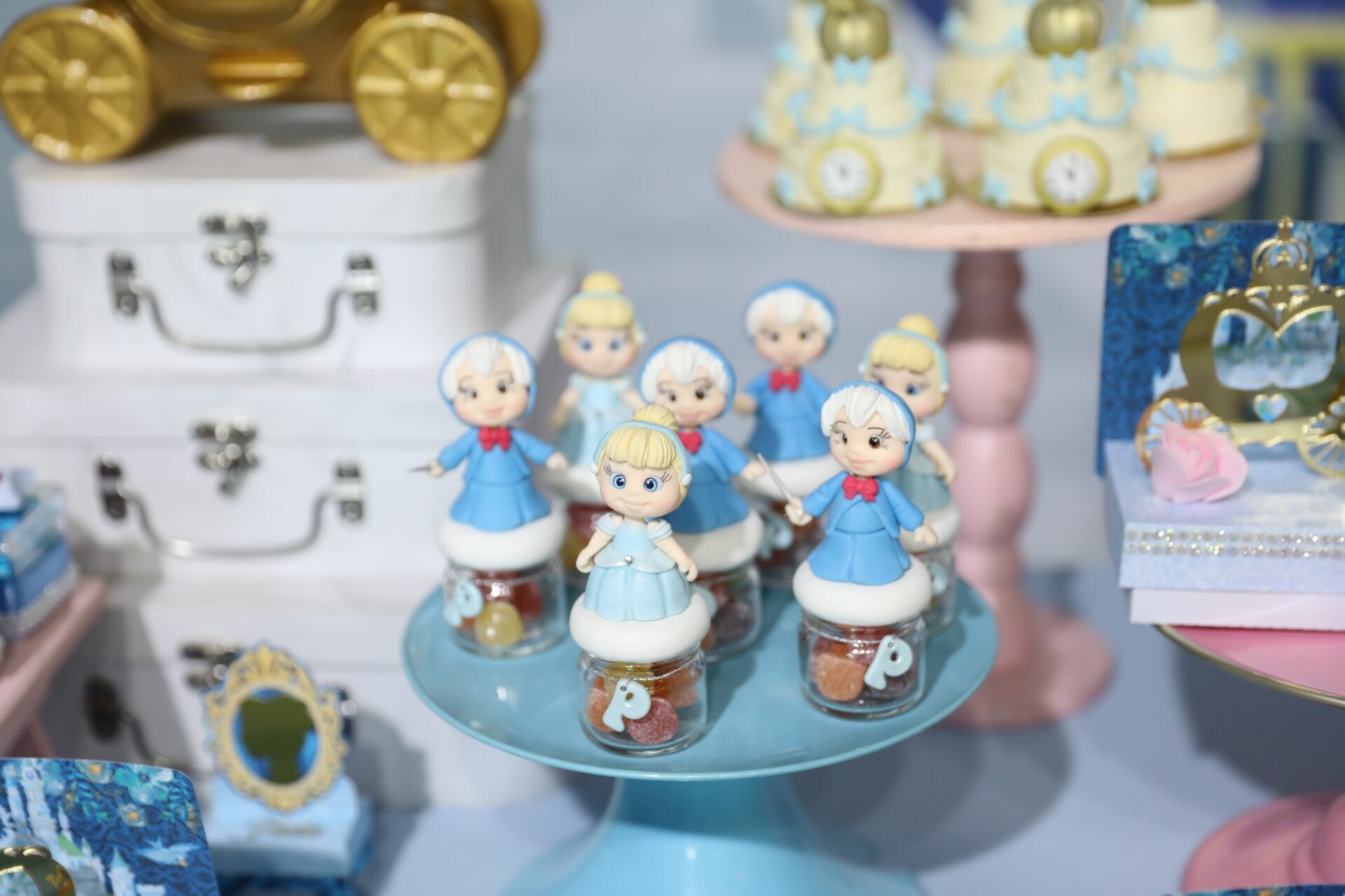 Foto Paola - Cinderela - ANIMATRIX Buffet - Imagem 9