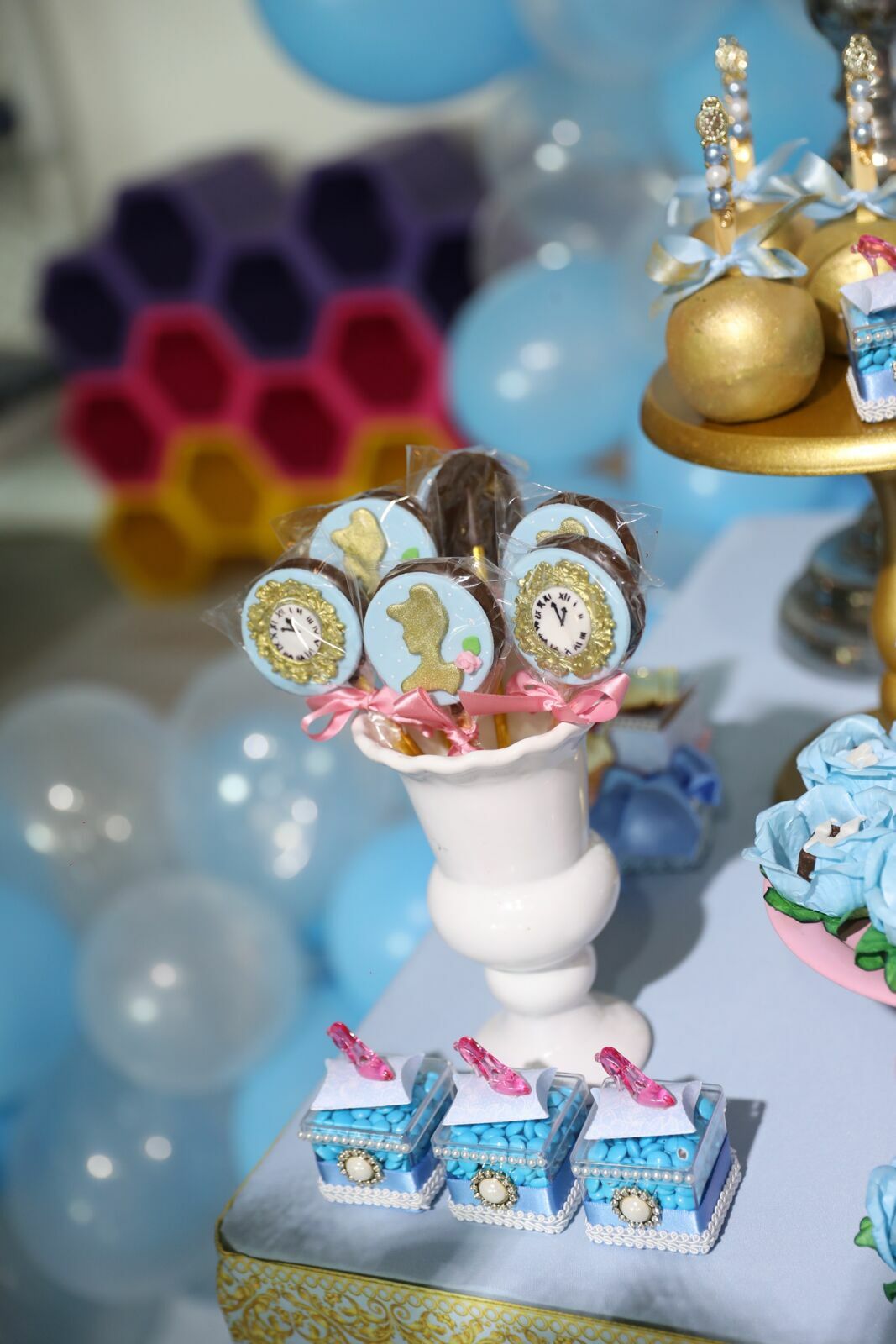 Foto Paola - Cinderela - ANIMATRIX Buffet - Imagem 4