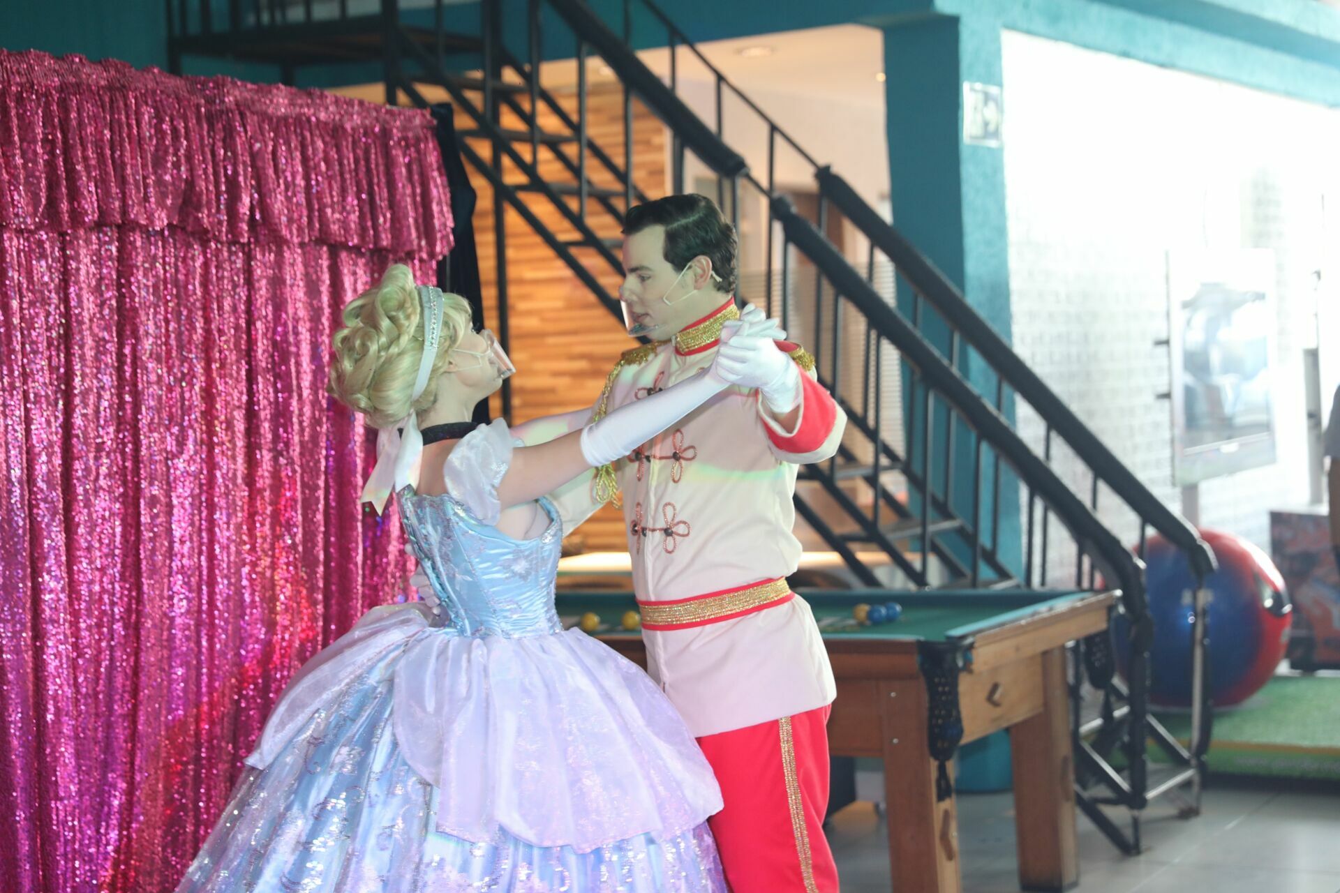 Foto Paola - Cinderela - ANIMATRIX Buffet - Imagem 48