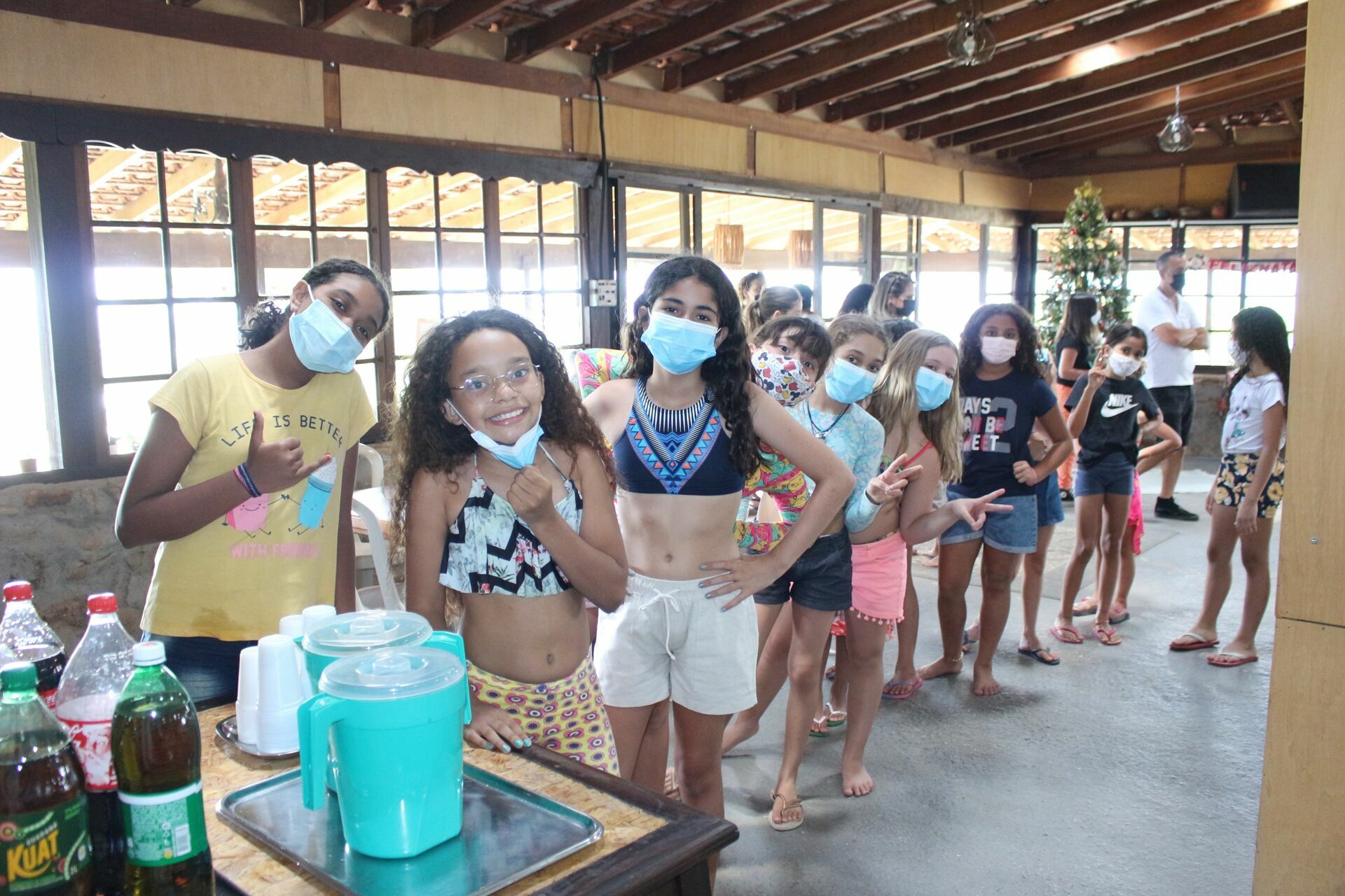 Foto Heloisa 10 - Poll Party - Imagem 9