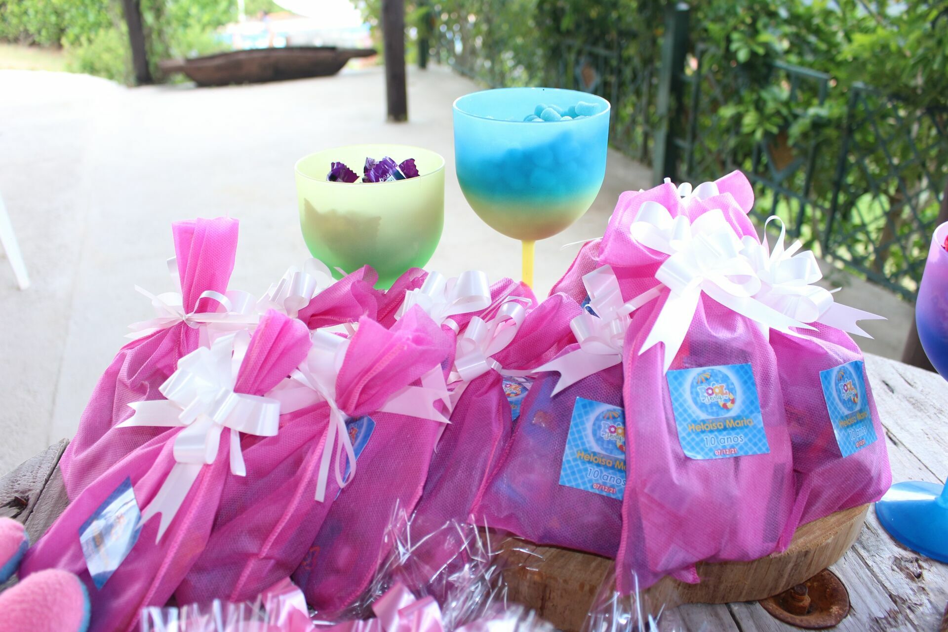 Foto Heloisa 10 - Poll Party - Imagem 30