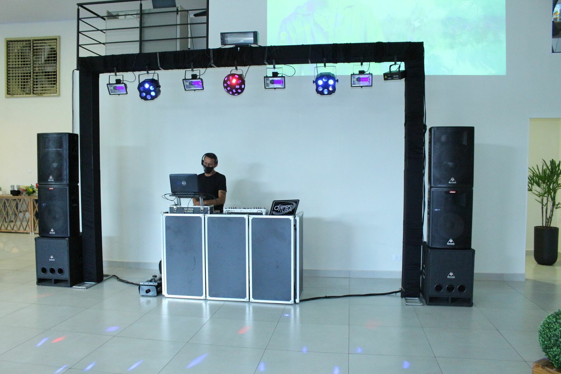 Foto Carolina 3.1 - Limão Siciliano - Splash Buffet - Imagem 9