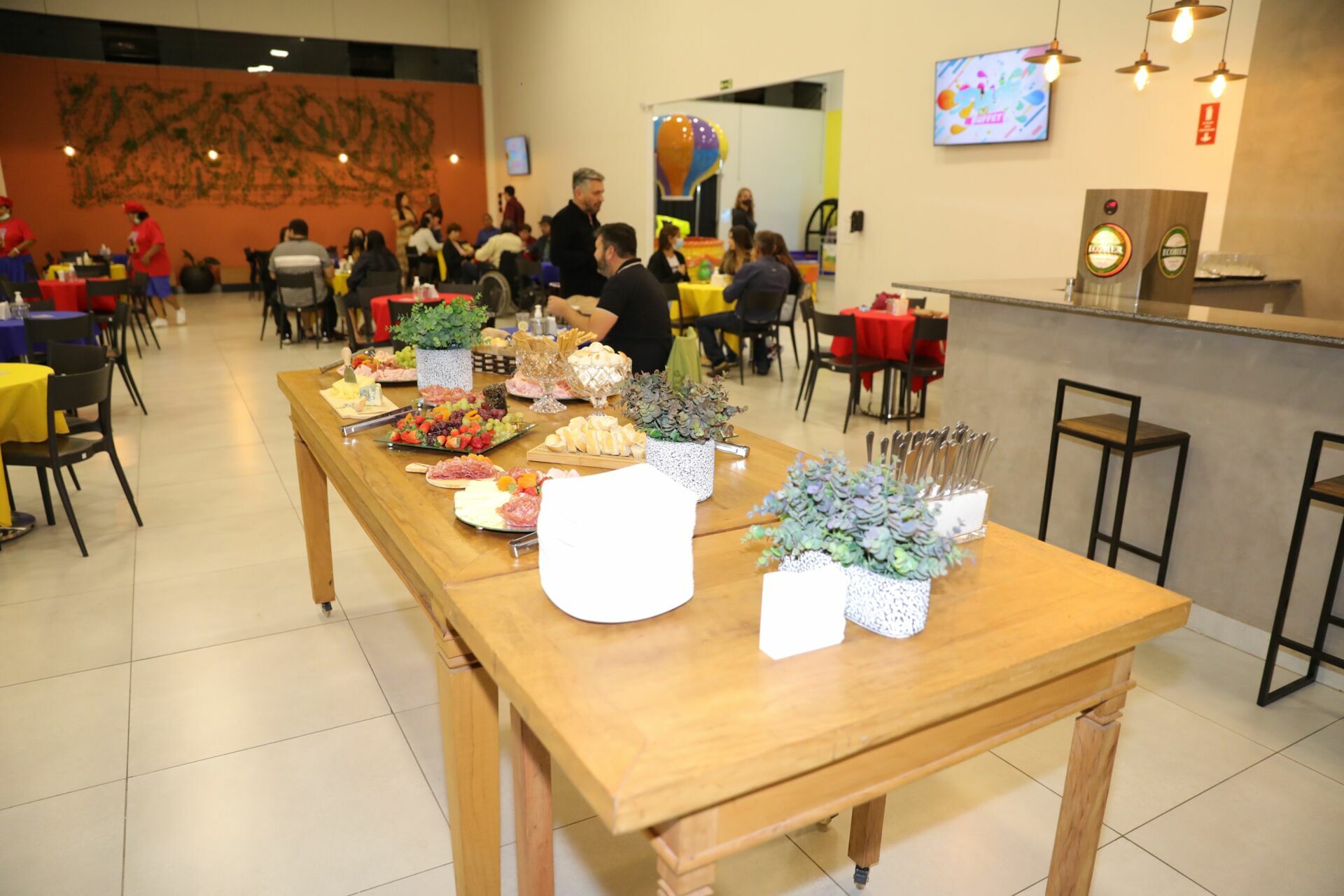 Foto Marcela  - Mario Bros - Sp´lash Buffet - Imagem 5