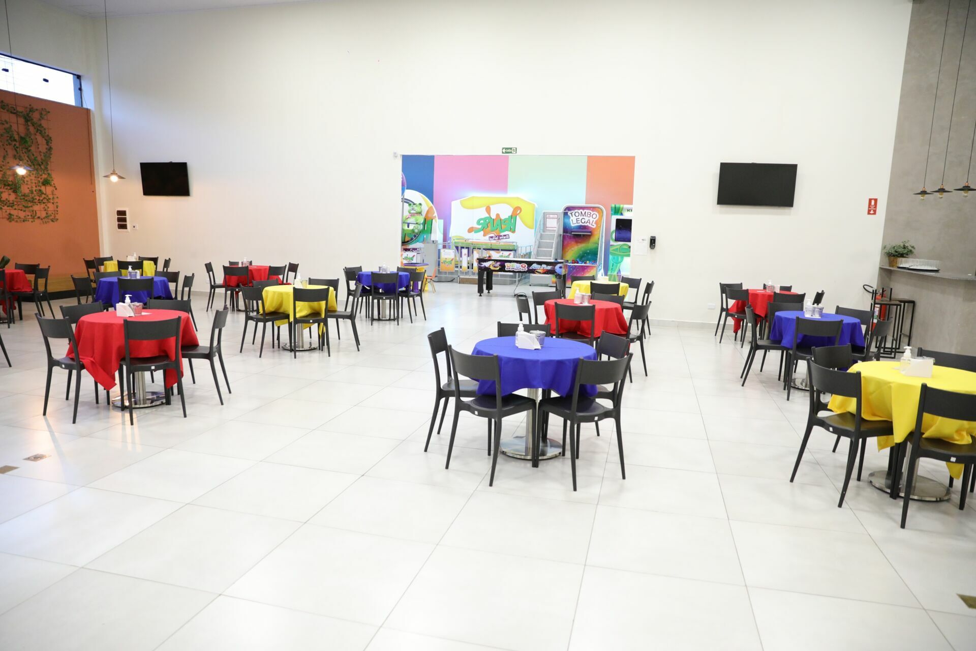 Foto Marcela  - Mario Bros - Sp´lash Buffet - Imagem 99