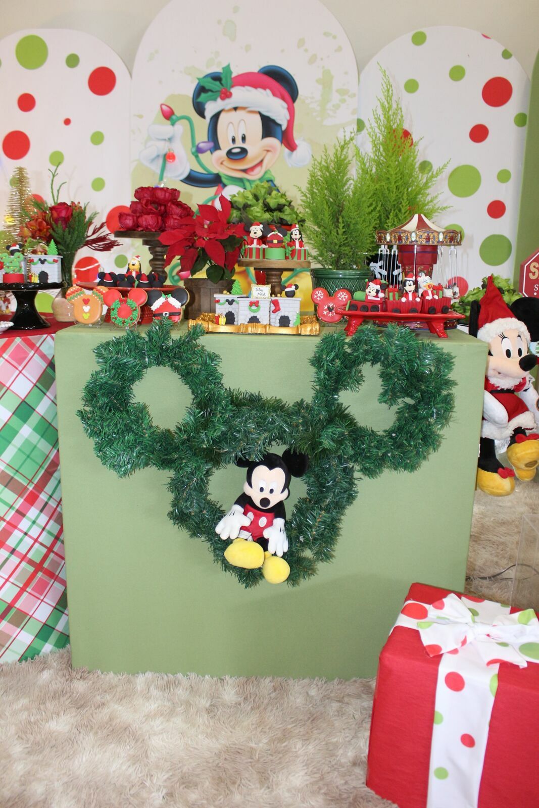 Foto Gabriel 1 - Mickey no Natal - SPLASH Buffet - Imagem 1